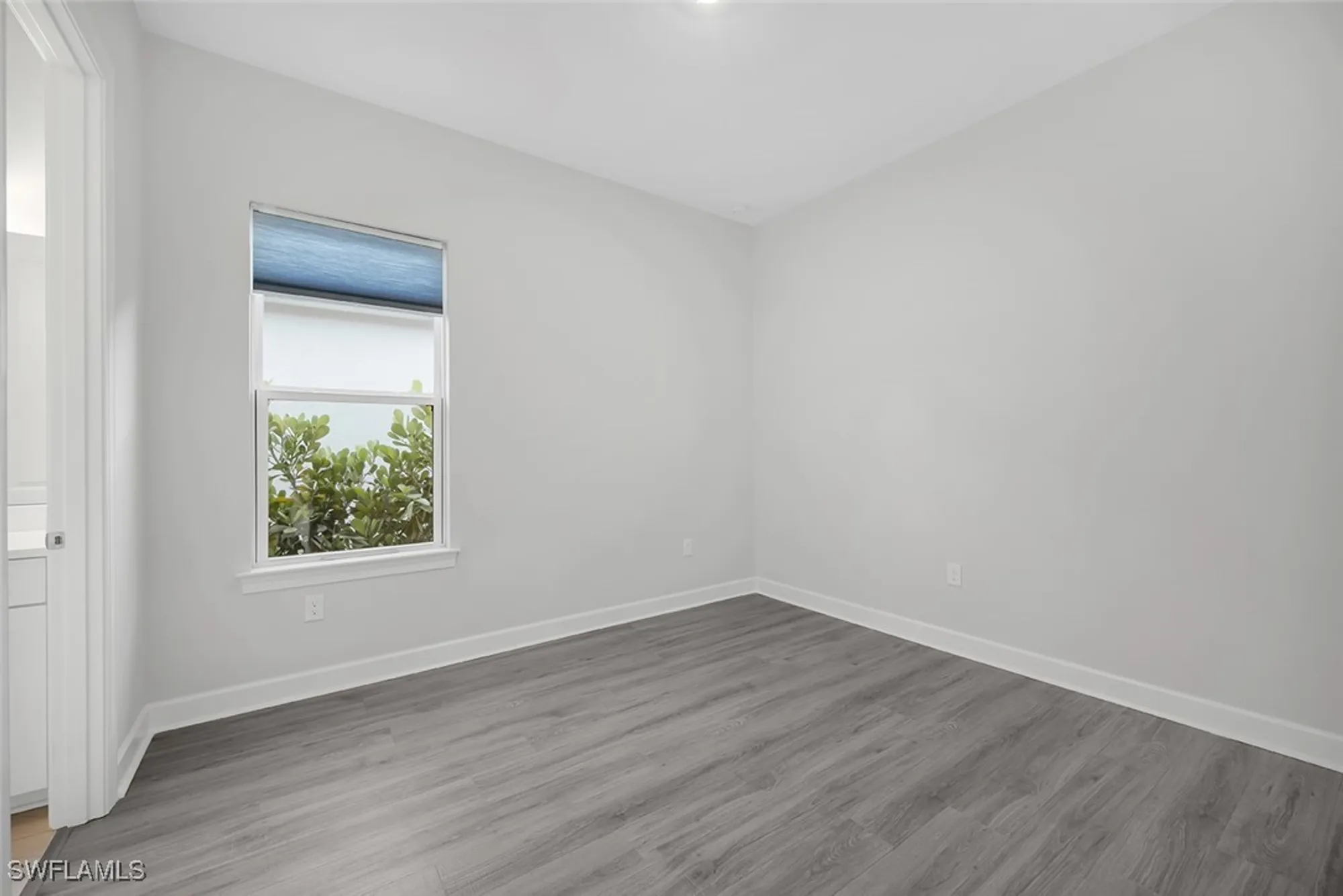 Property Slideshow image 9 of 30 | 15107 pescara st, Naples, FL, 34114