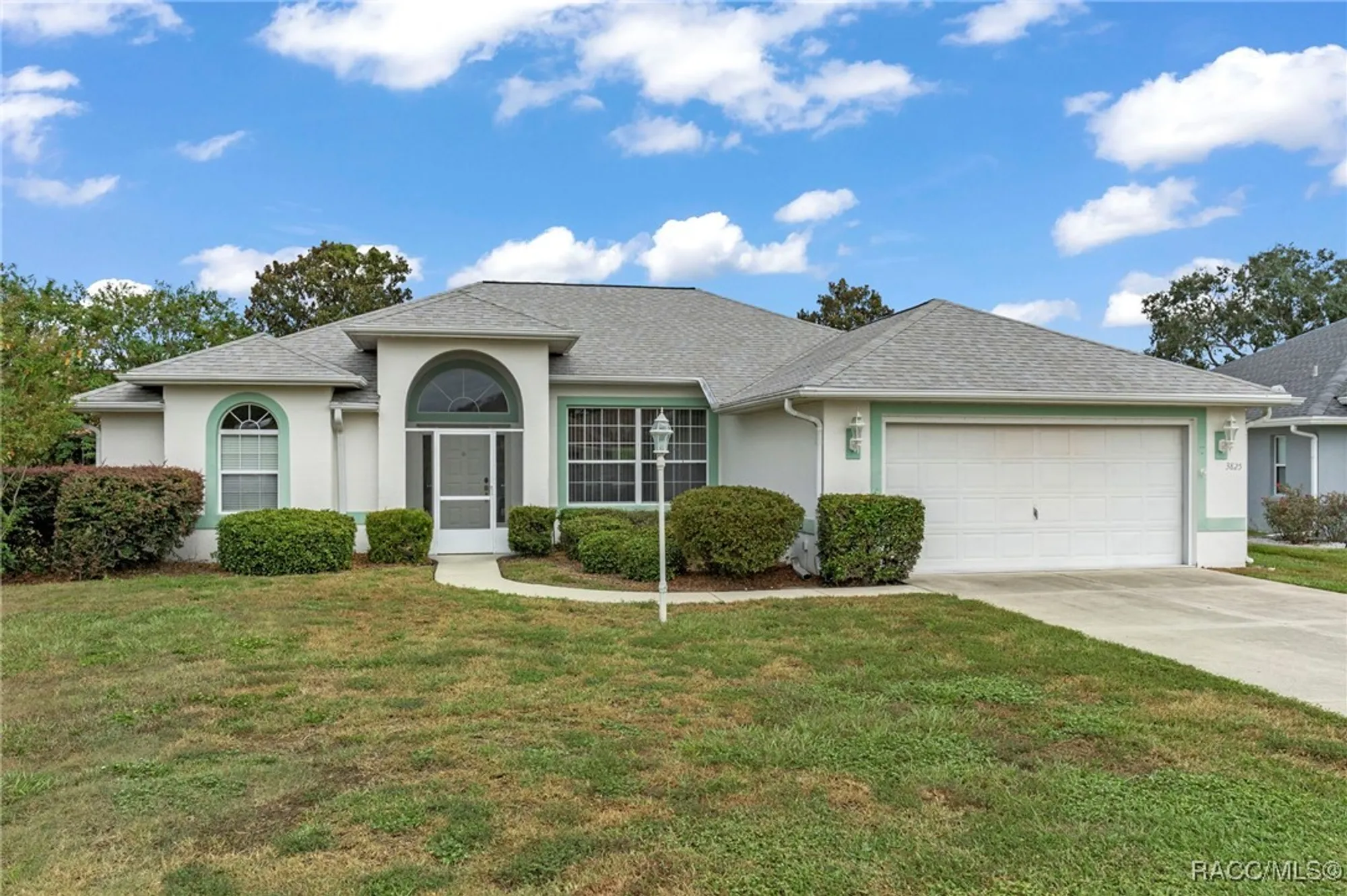 Property Slideshow image 1 of 76 | 3825 e arbor lakes dr, Hernando, FL, 34442
