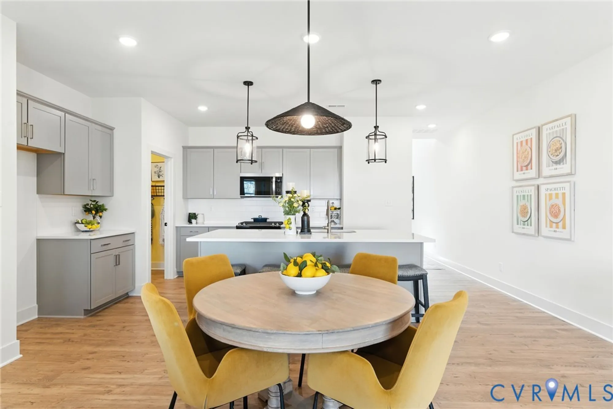 Property Slideshow image 6 of 23 | 6824 oasis breeze ln, Midlothian, VA, 23112