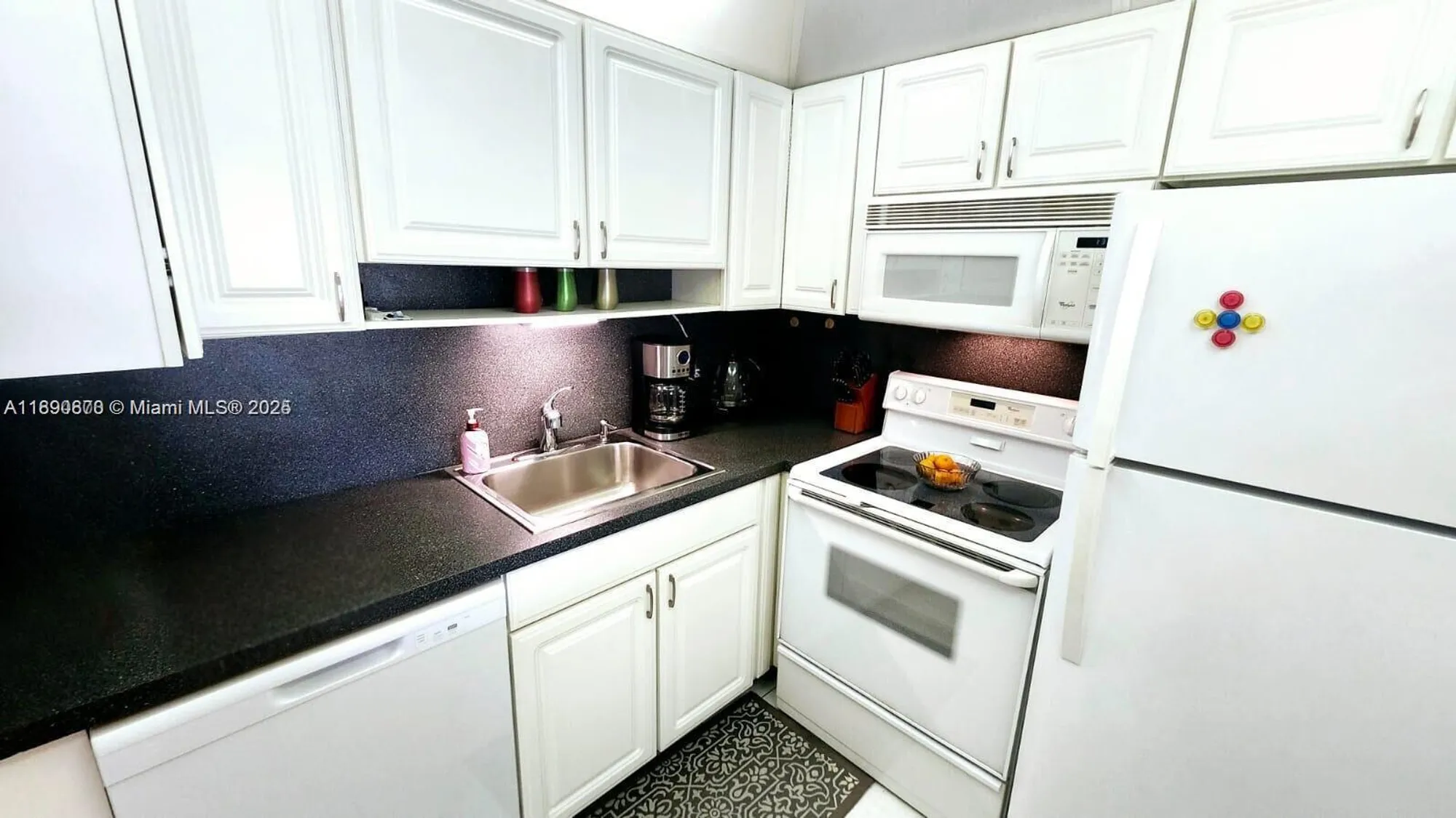 Property Slideshow image 11 of 40 | 182 ellesmere d # 182, Deerfield Beach, FL, 33442
