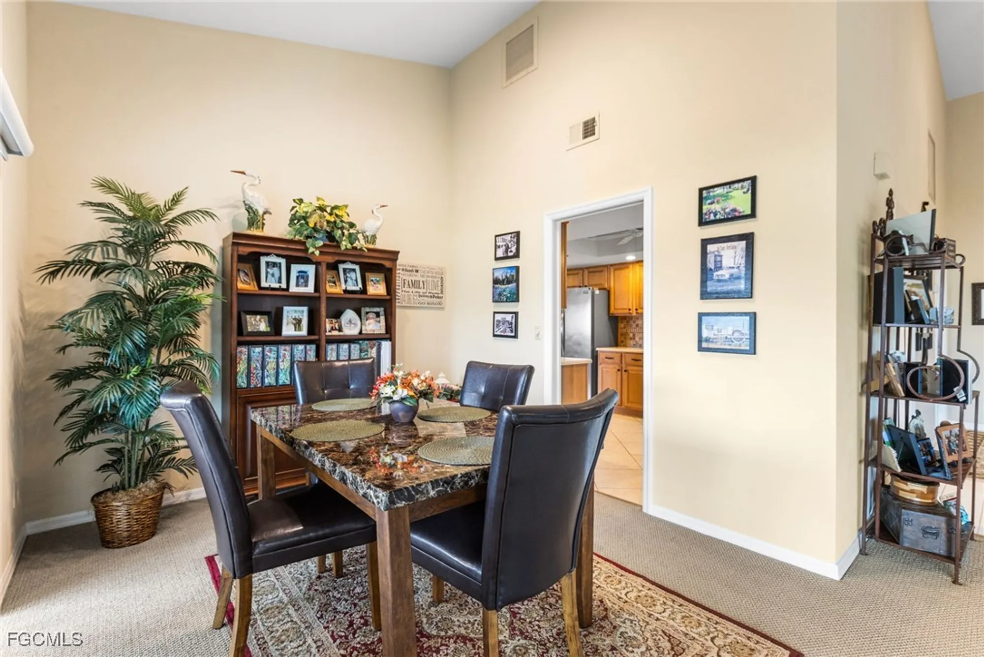Property Slideshow image 22 of 49 | 13318 oak hill loop, Fort Myers, FL, 33912