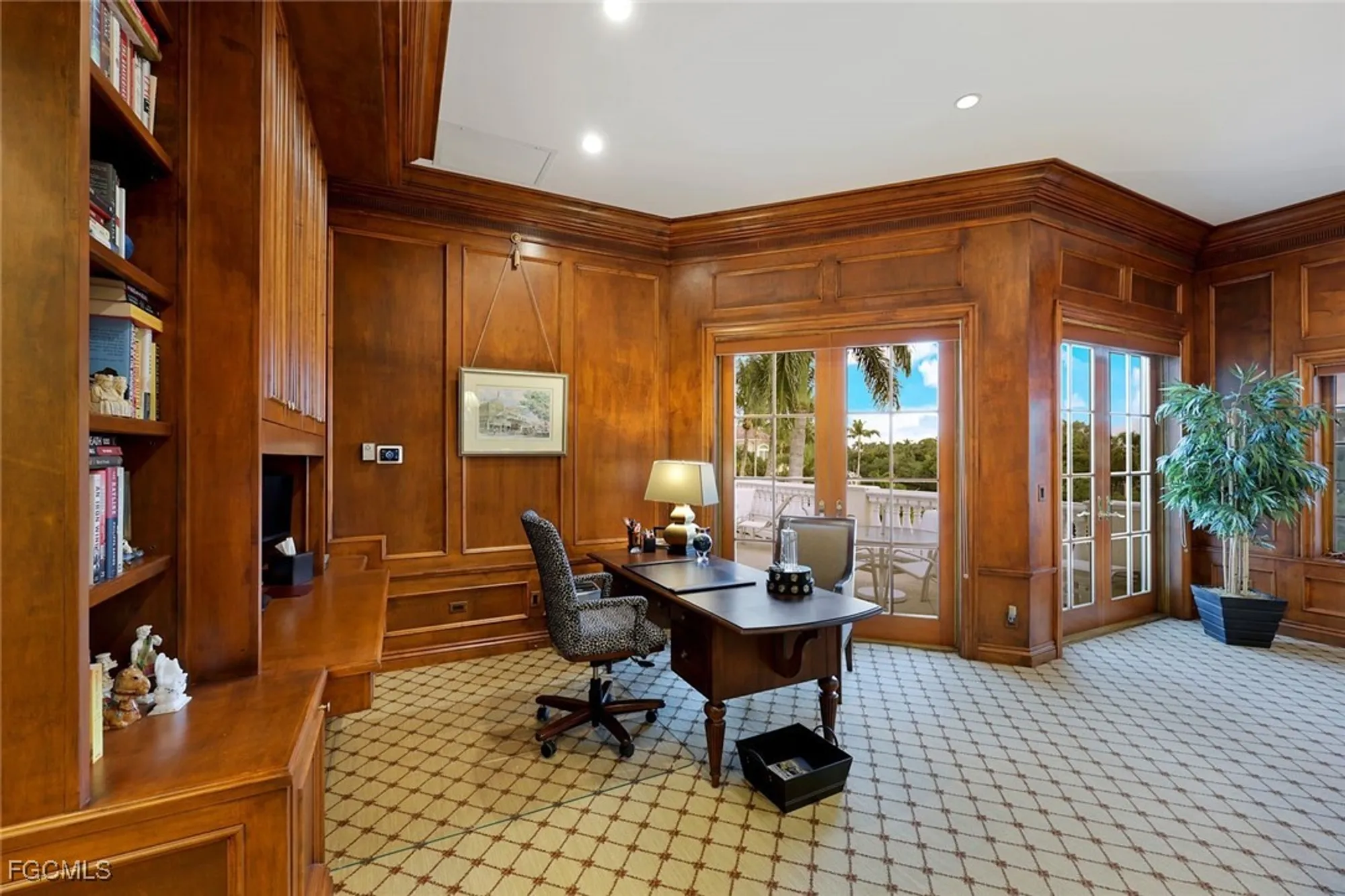 Property Slideshow image 14 of 50 | 27710 marina isle ct, Bonita Springs, FL, 34134