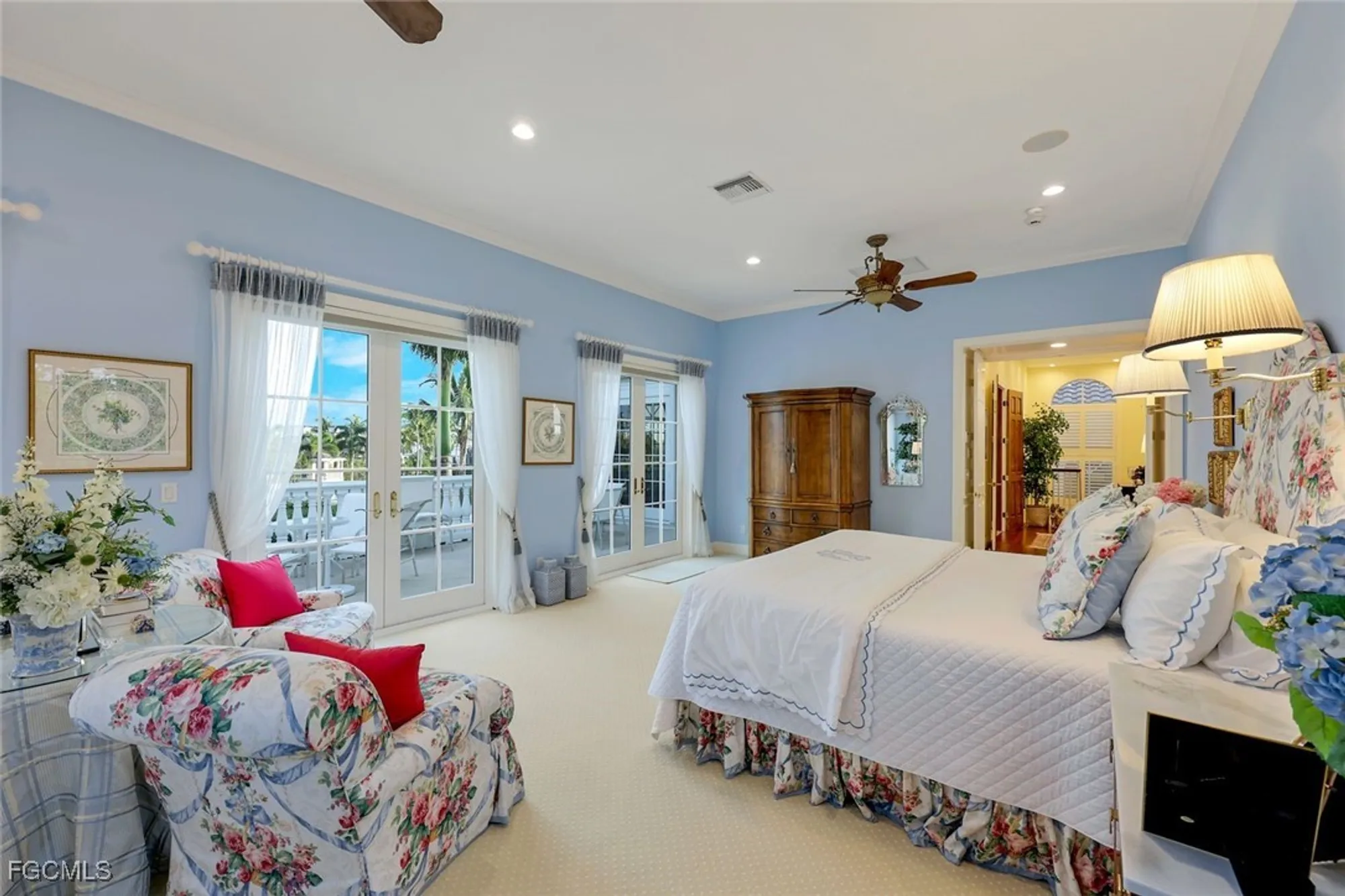 Property Slideshow image 22 of 50 | 27710 marina isle ct, Bonita Springs, FL, 34134
