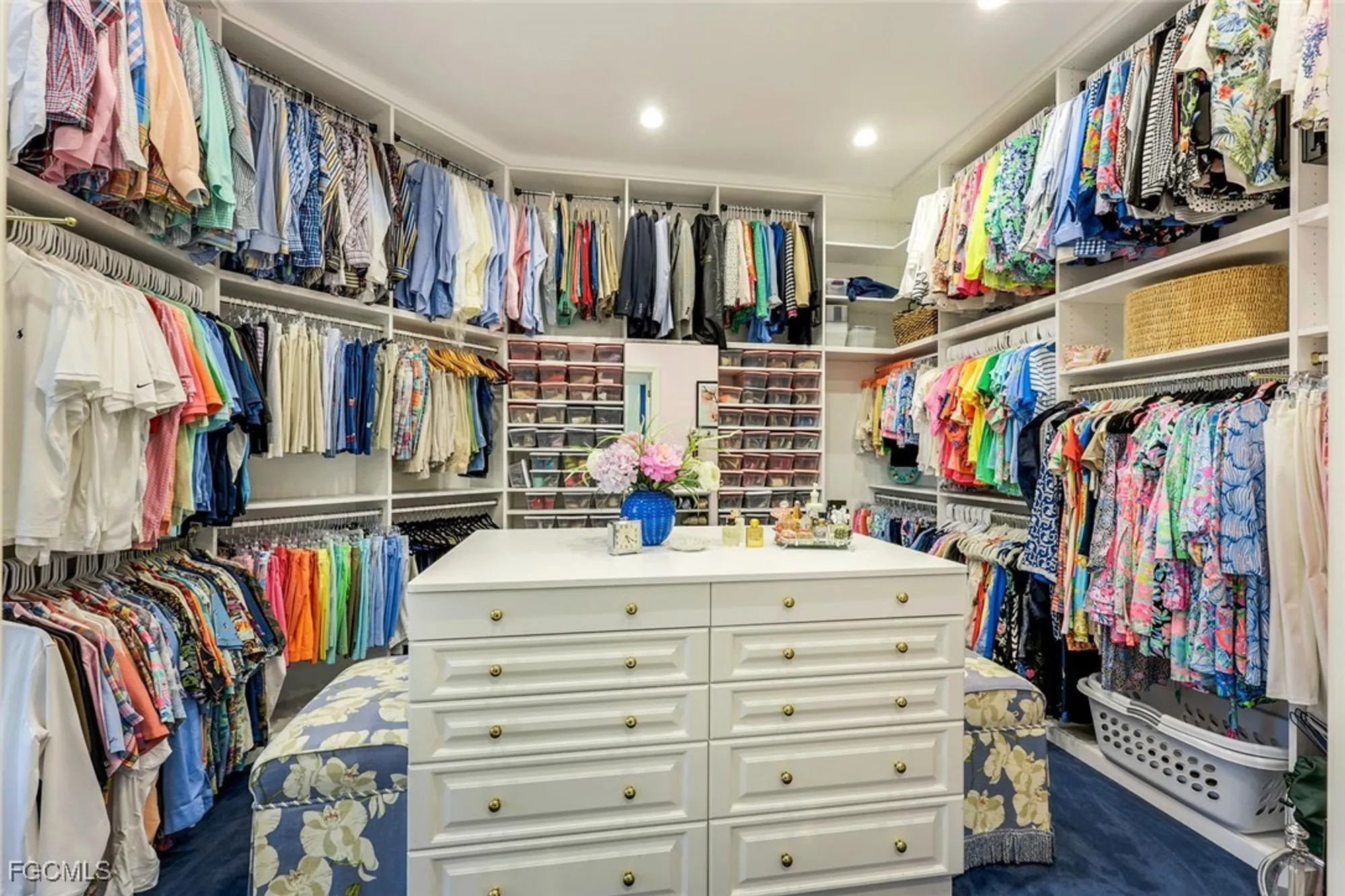 Property Slideshow image 23 of 50 | 27710 marina isle ct, Bonita Springs, FL, 34134