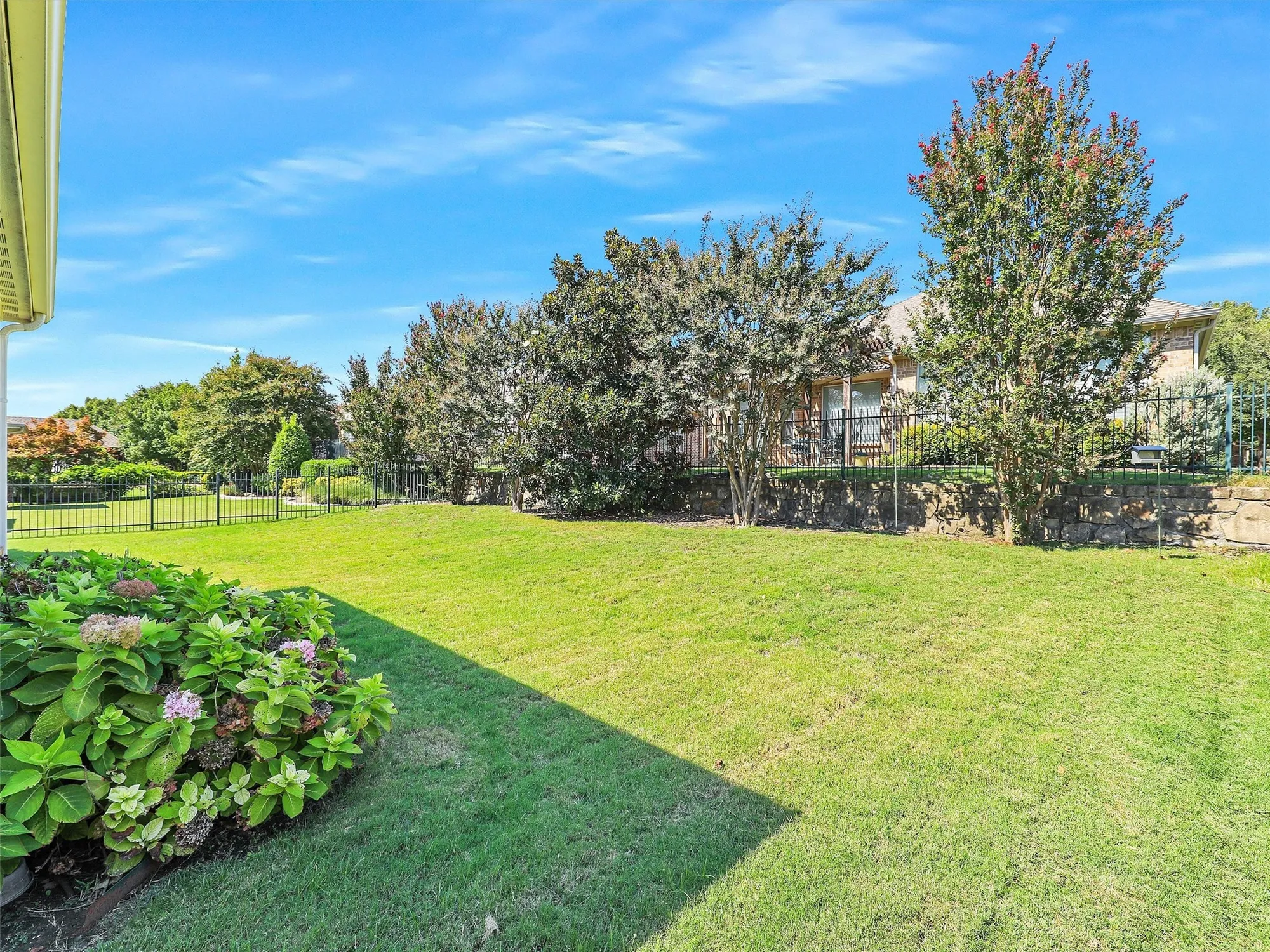 Property Slideshow image 36 of 39 | 248 burnswick isles way, Frisco, TX, 75036