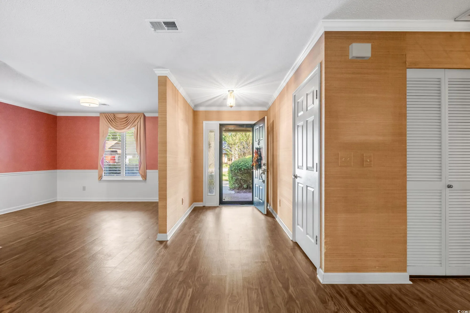 Property Slideshow image 4 of 40 | 104 hickory dr, Conway, SC, 29526