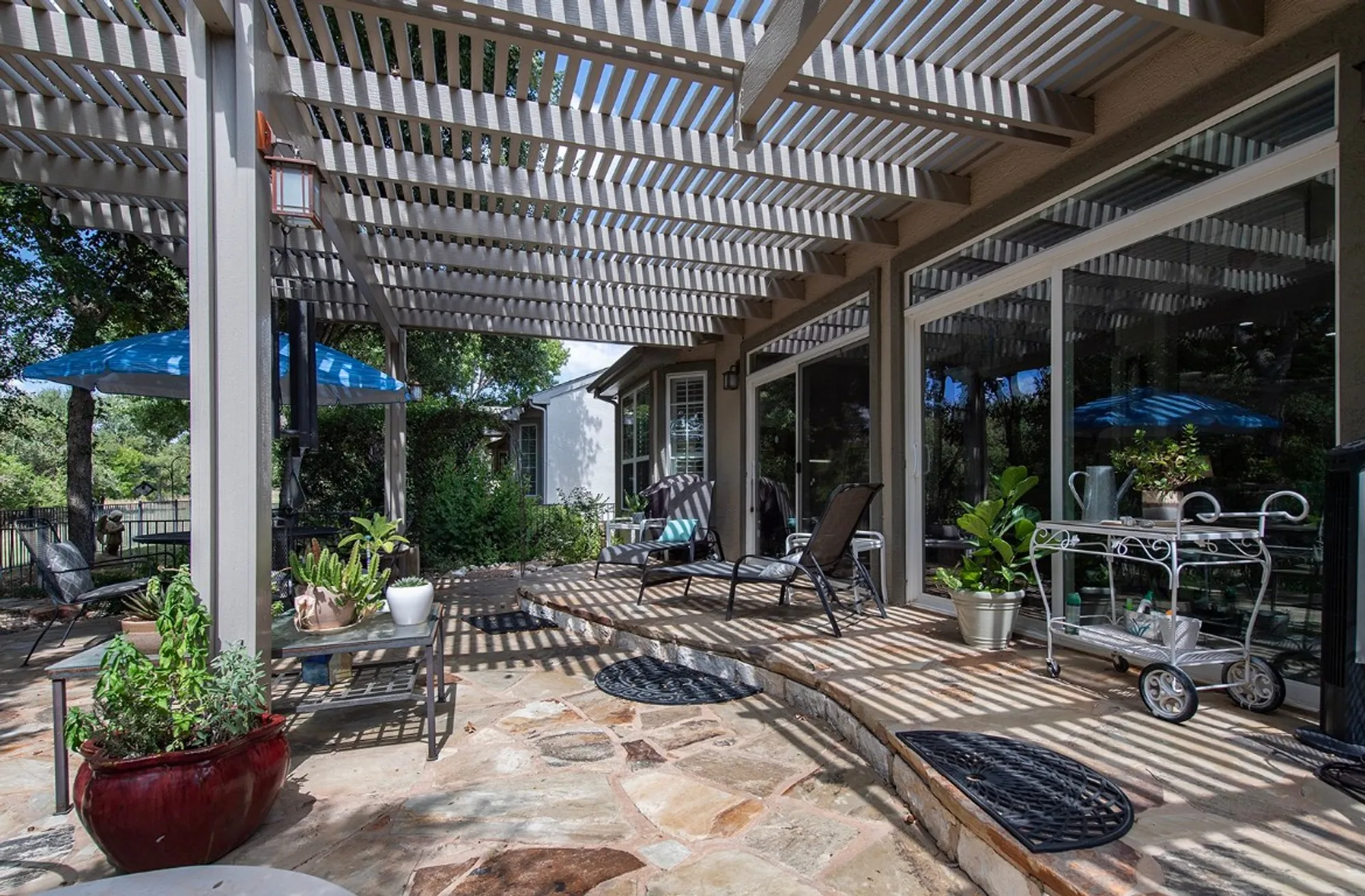 Property Slideshow image 16 of 35 | 627 armstrong dr, Georgetown, TX, 78633