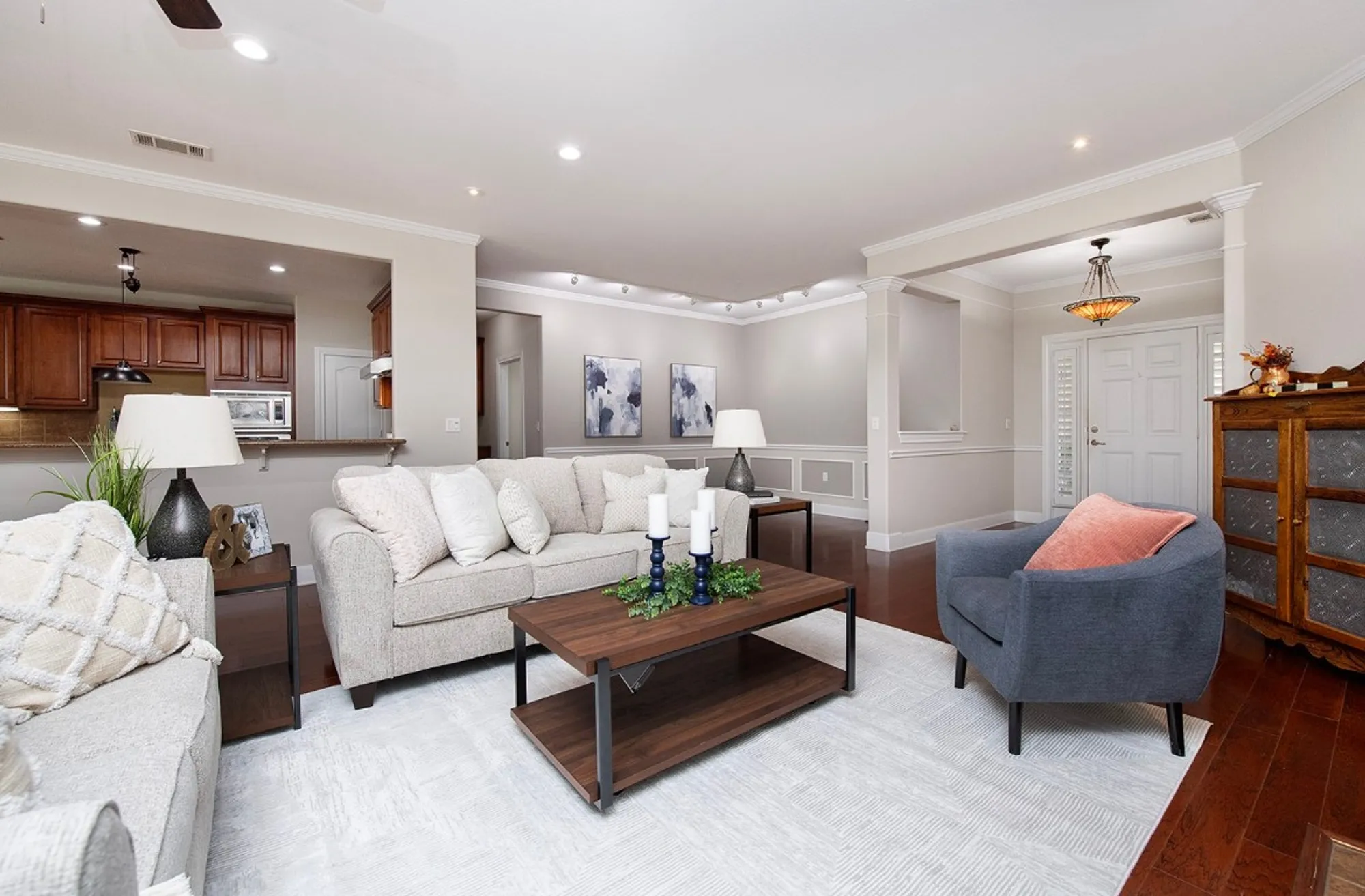 Property Slideshow image 5 of 35 | 627 armstrong dr, Georgetown, TX, 78633