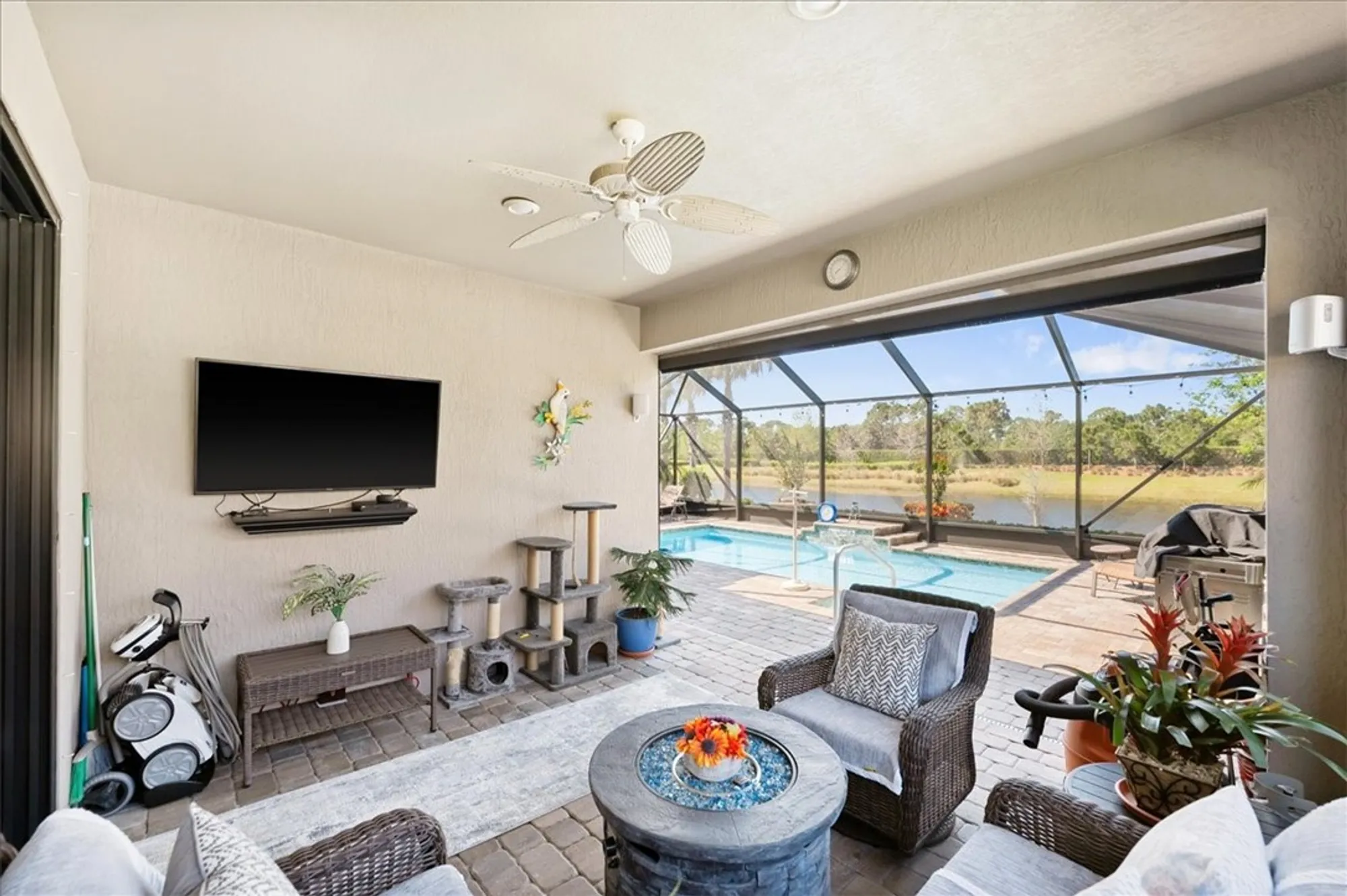 Property Slideshow image 18 of 27 | 5255 turtle creek cir, Vero Beach, FL, 32967