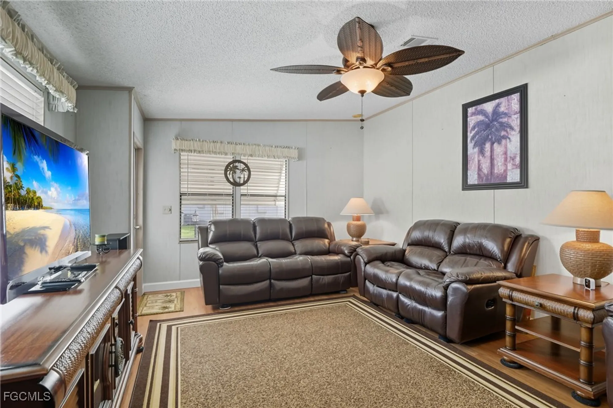 Property Slideshow image 10 of 36 | 14527 paul revere loop, North Fort Myers, FL, 33917