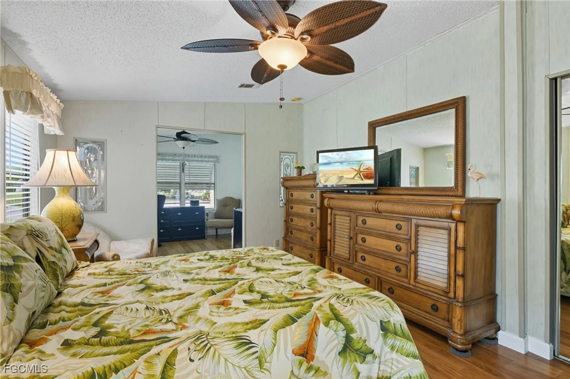 Property Slideshow image 22 of 36 | 14527 paul revere loop, North Fort Myers, FL, 33917