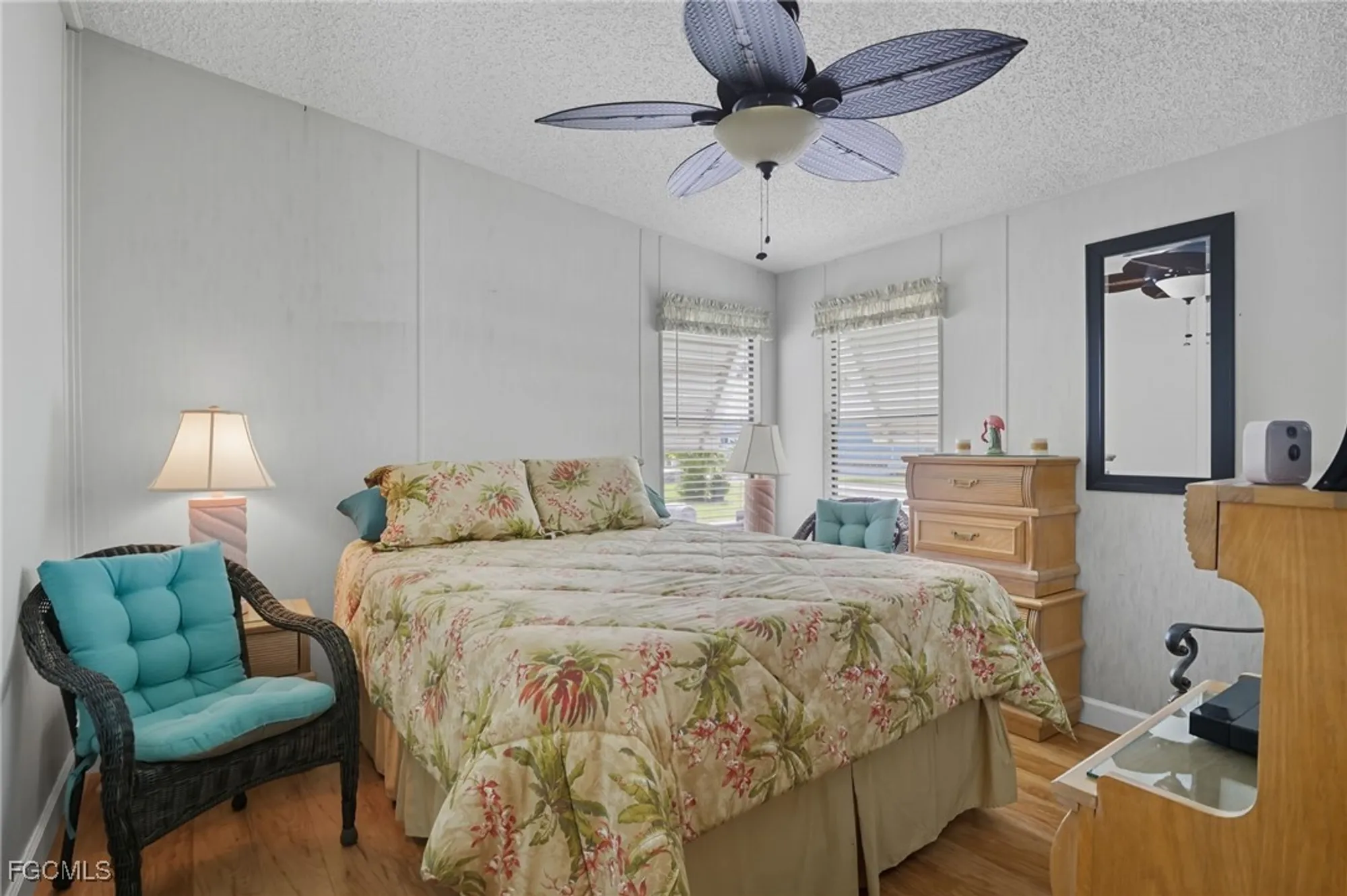 Property Slideshow image 23 of 36 | 14527 paul revere loop, North Fort Myers, FL, 33917