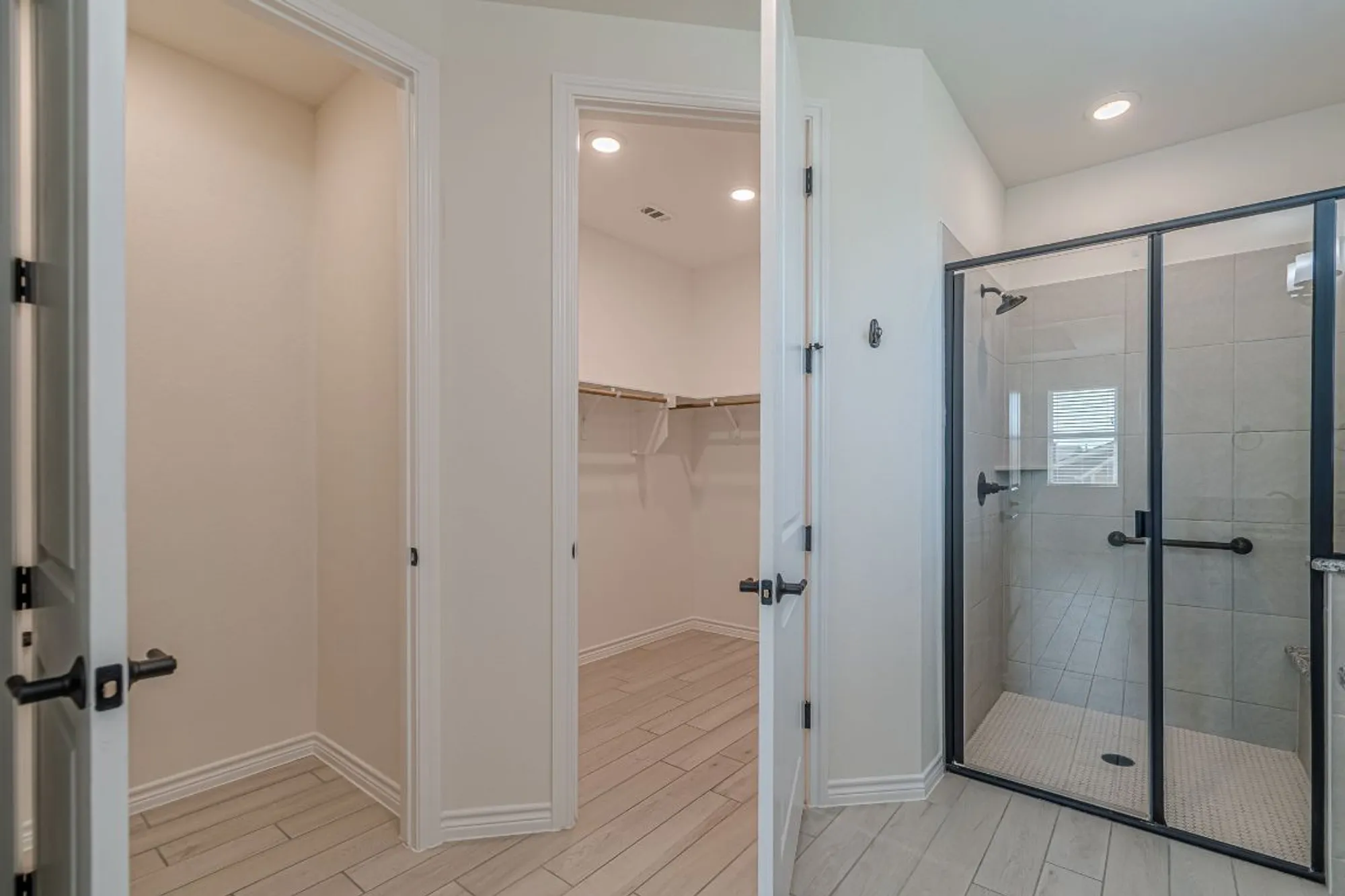 Property Slideshow image 21 of 37 | 121 charming redbud ln # 168, San Marcos, TX, 78666