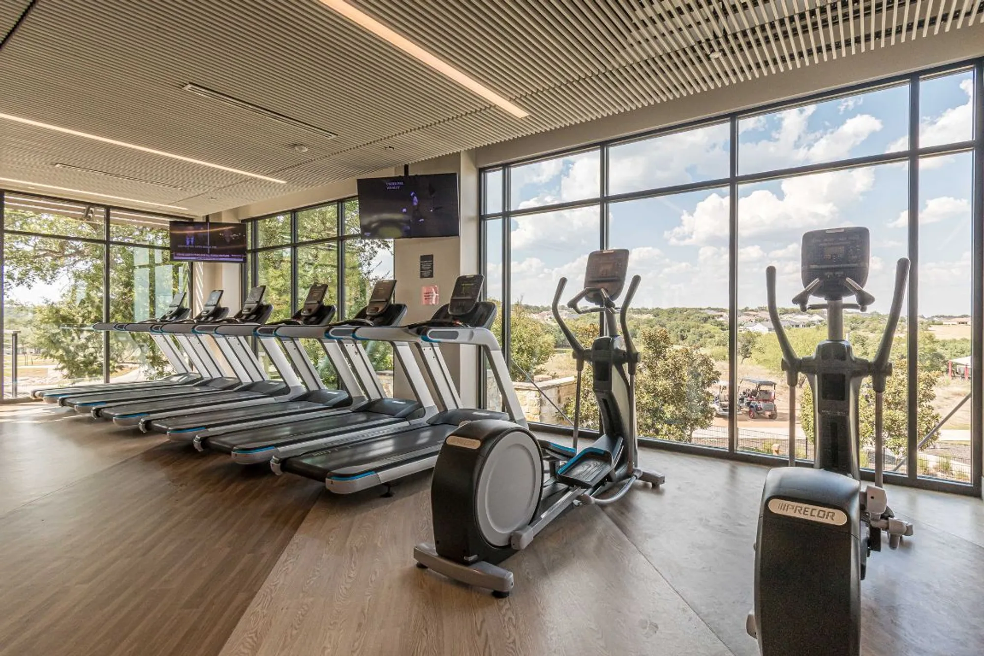 Property Slideshow image 34 of 37 | 121 charming redbud ln # 168, San Marcos, TX, 78666