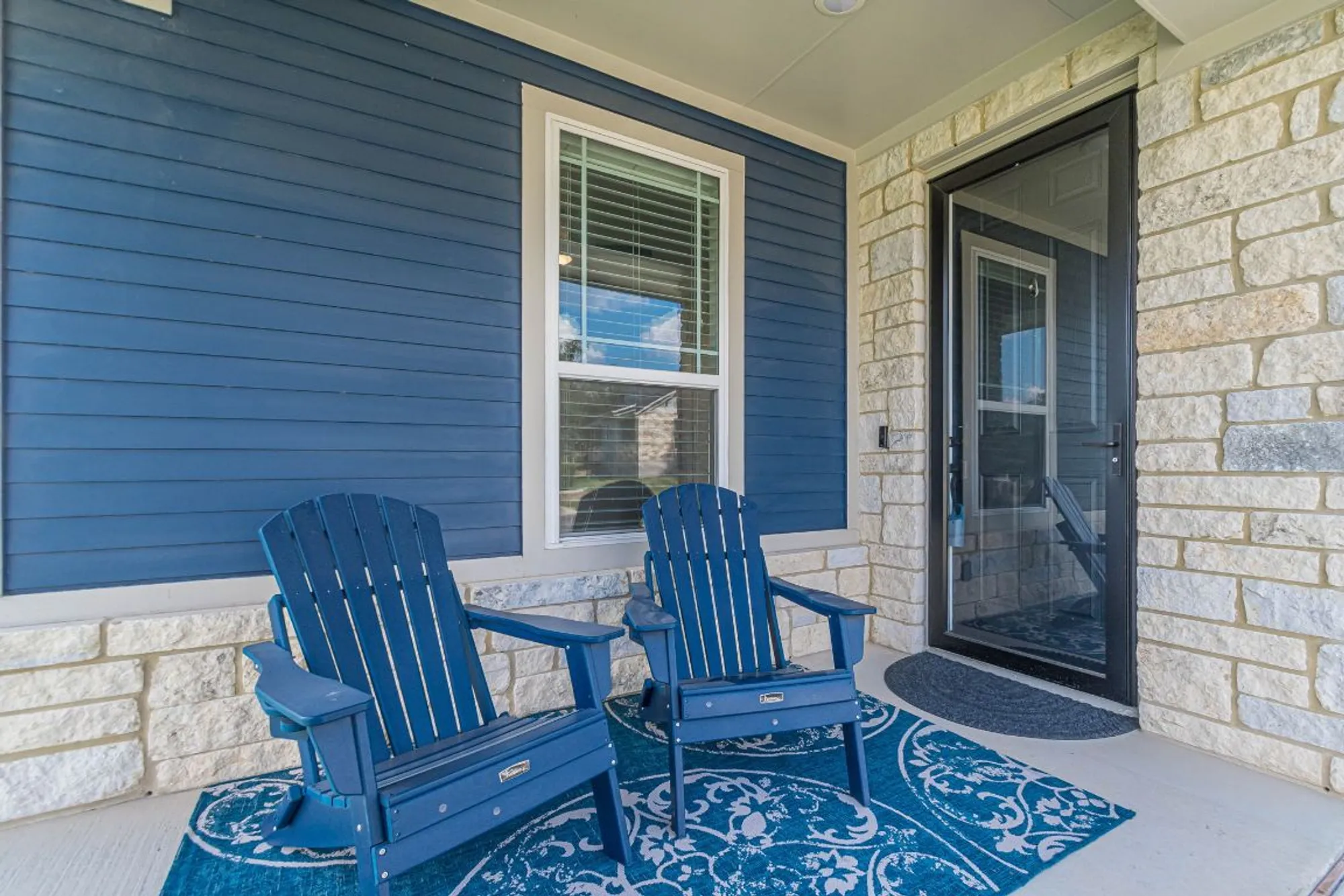 Property Slideshow image 6 of 37 | 121 charming redbud ln # 168, San Marcos, TX, 78666
