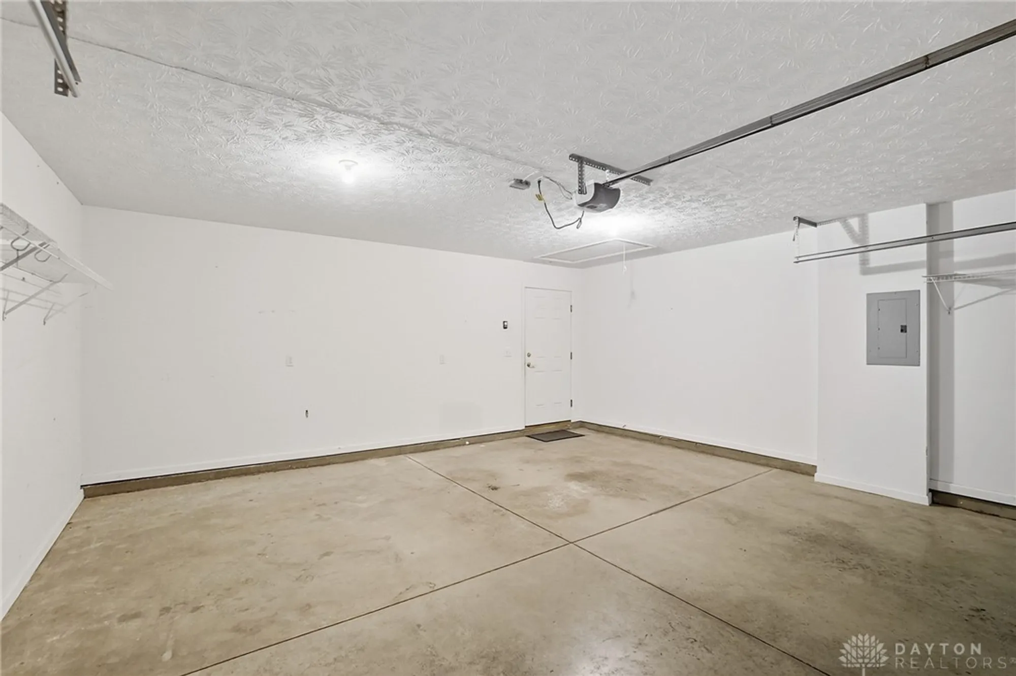 Property Slideshow image 38 of 41 | 3392 greenburn rd, Beavercreek, OH, 45434