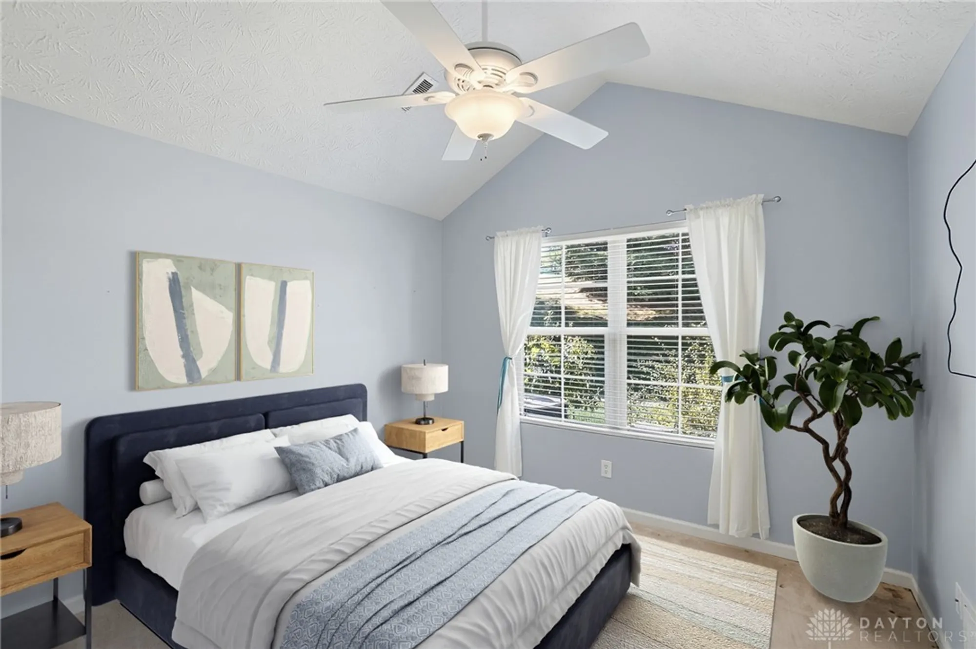 Property Slideshow image 30 of 41 | 3392 greenburn rd, Beavercreek, OH, 45434