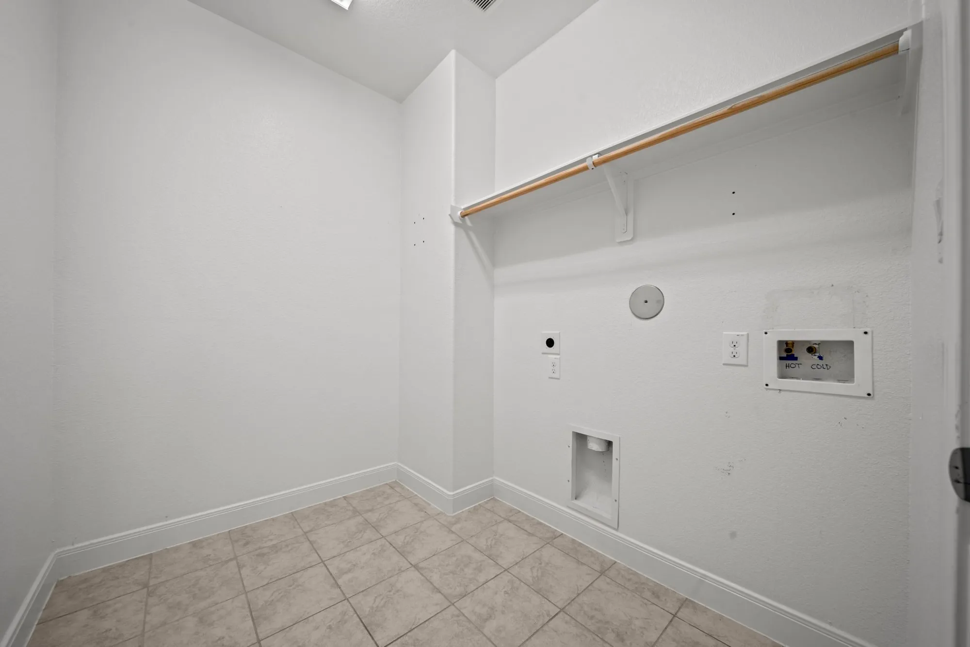 Property Slideshow image 5 of 23 | 29019 turning springs ln, Fulshear, TX, 77441