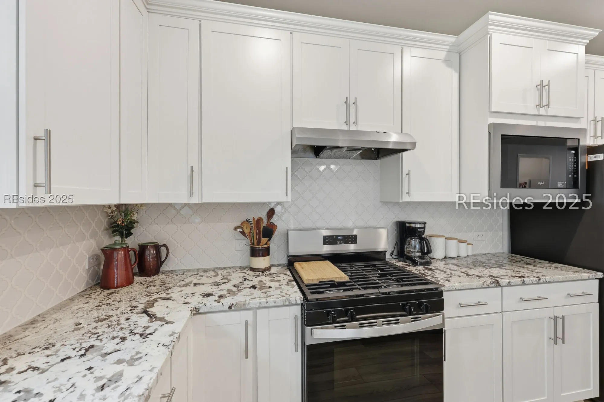 Property Slideshow image 2 of 35 | 814 aurora way, Hardeeville, SC, 29919