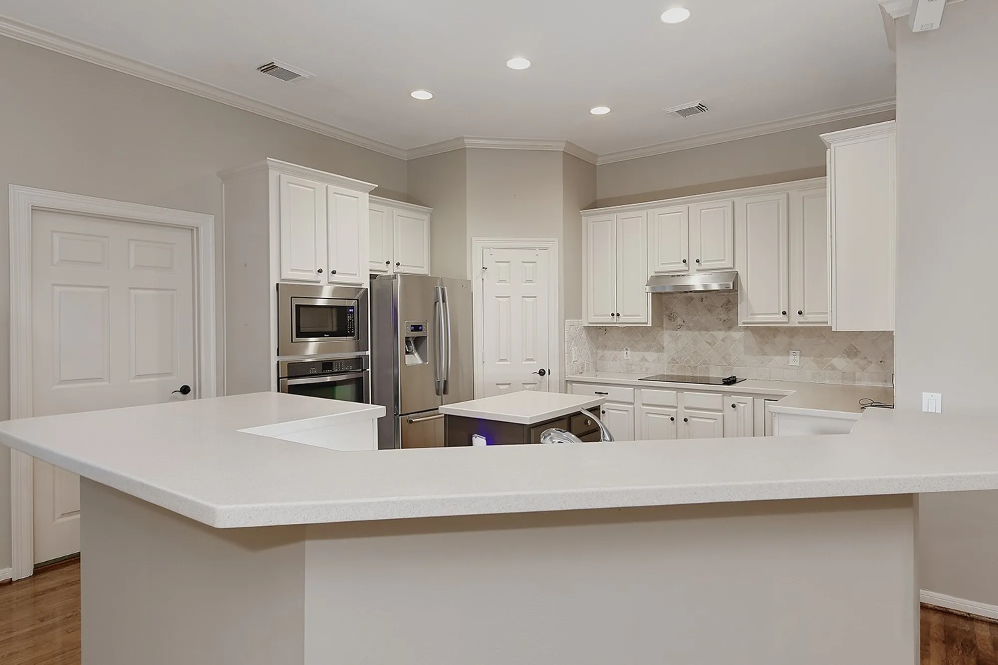 Property Slideshow image 12 of 28 | 43 wilmington way, The Woodlands, TX, 77384