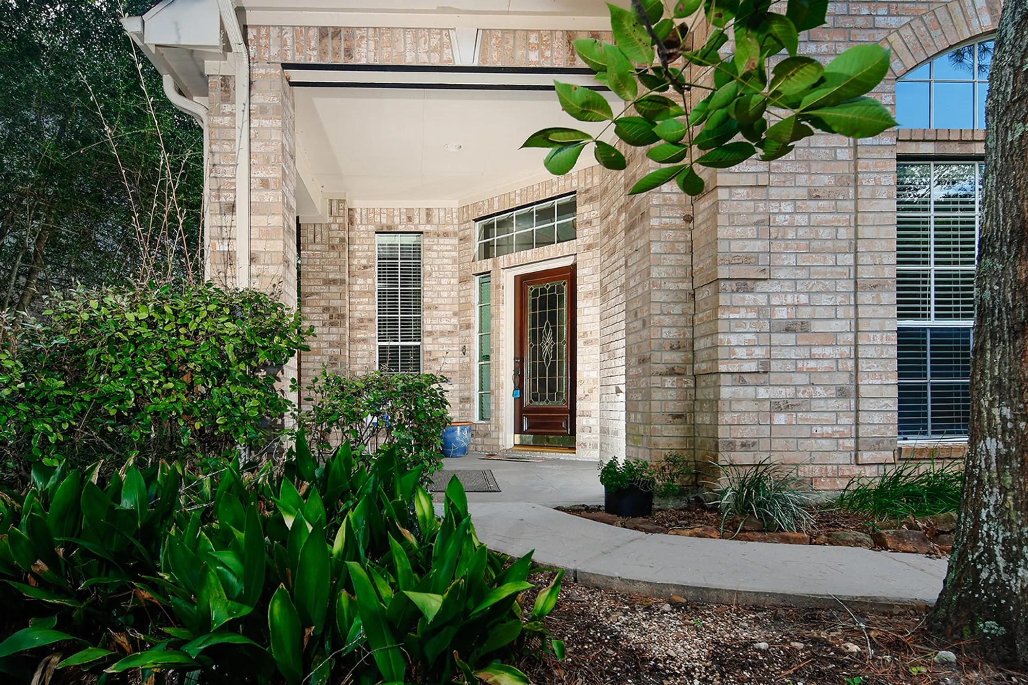 Property Slideshow image 2 of 28 | 43 wilmington way, The Woodlands, TX, 77384