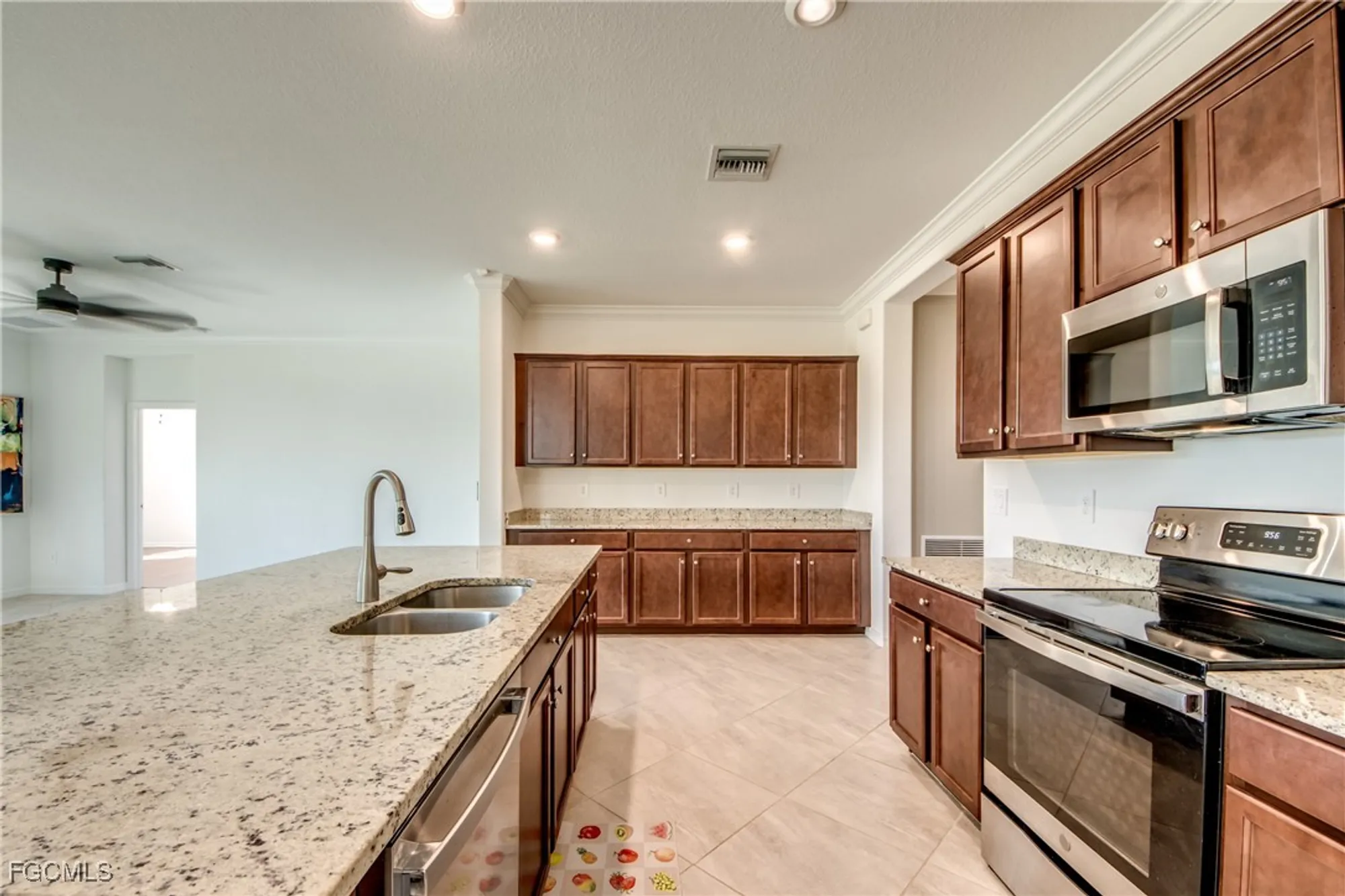 Property Slideshow image 10 of 50 | 19777 the place blvd, Estero, FL, 33928