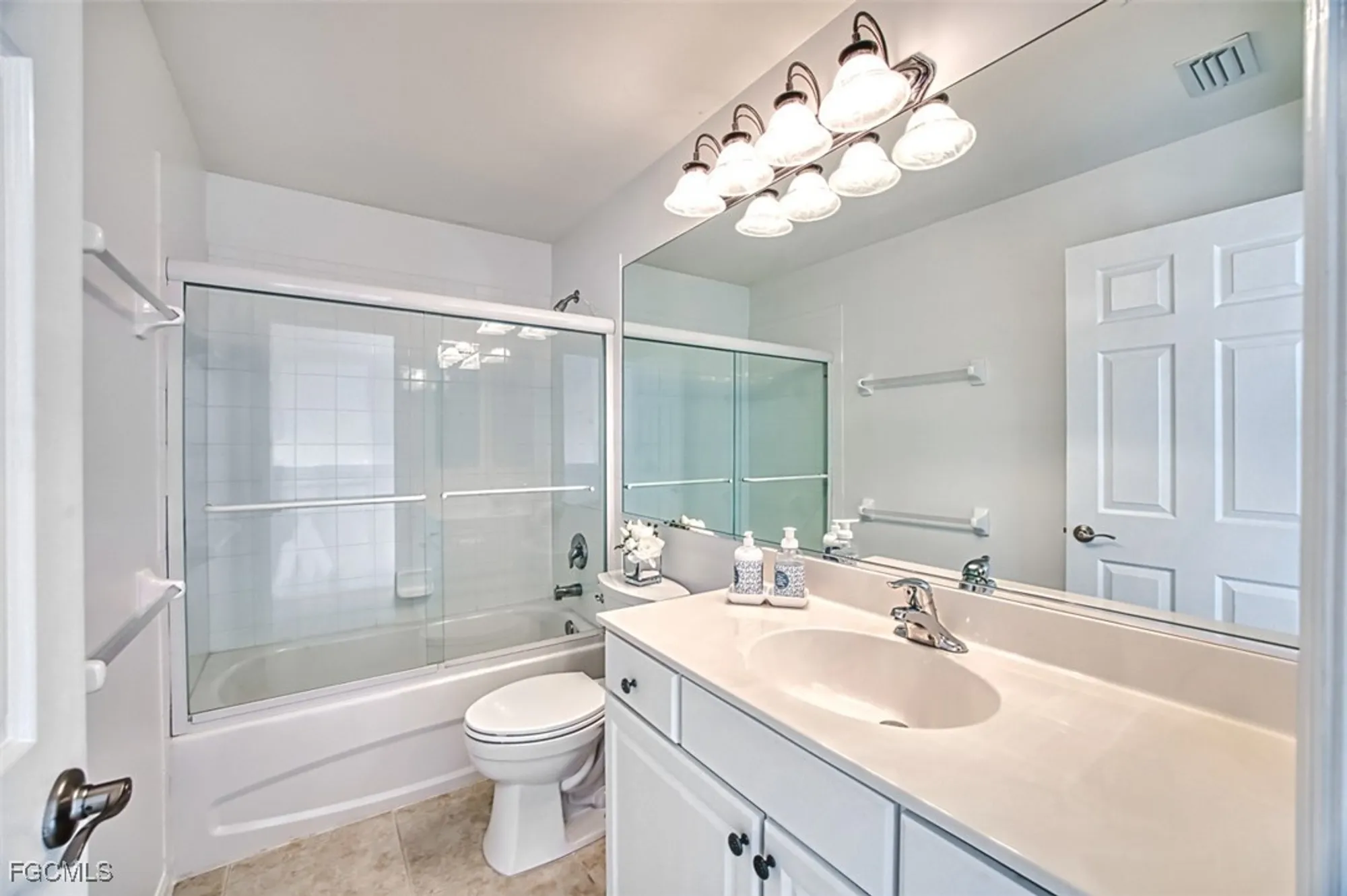 Property Slideshow image 39 of 50 | 9143 shadow glen way, Fort Myers, FL, 33913