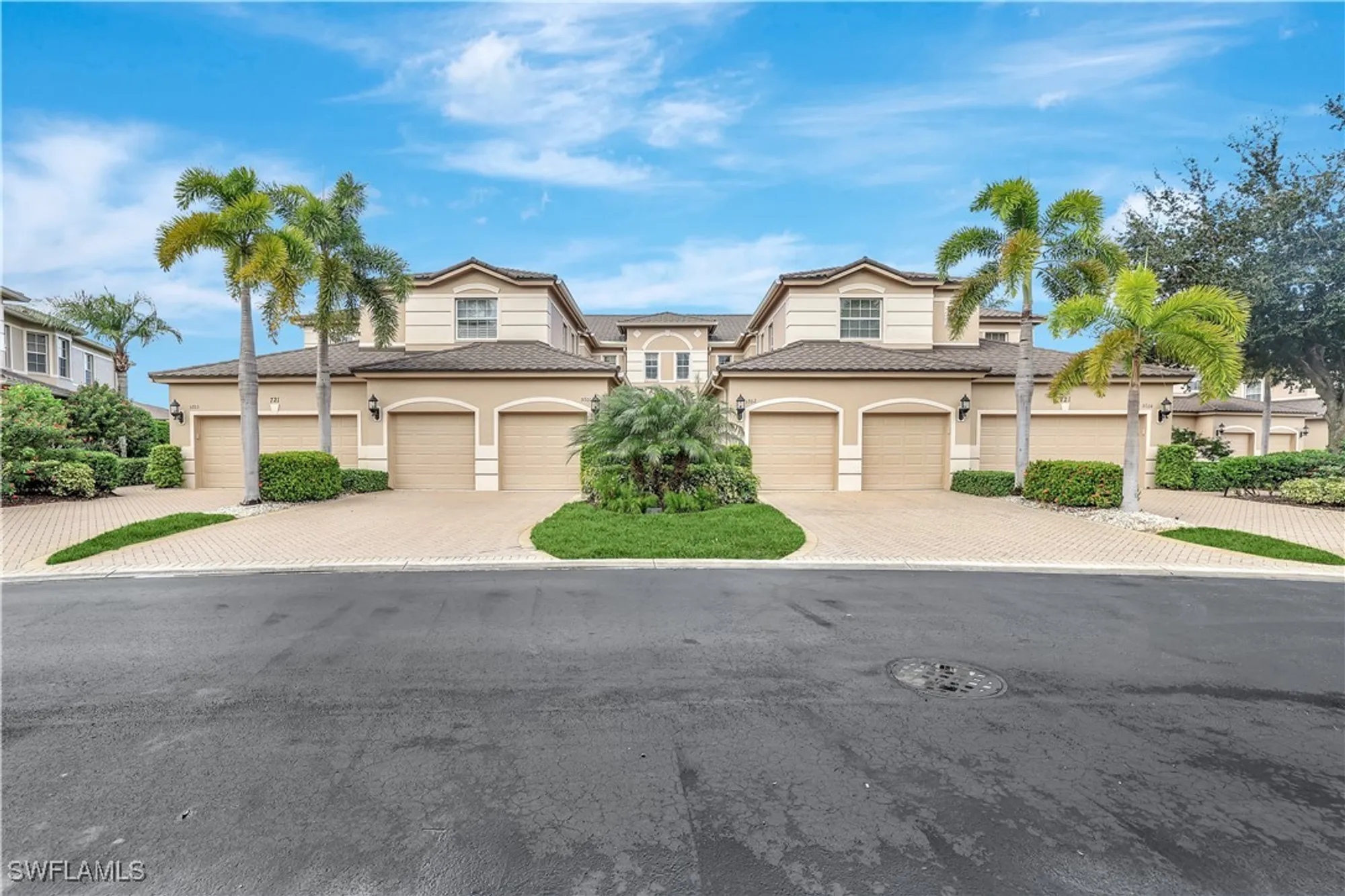 Property Slideshow image 4 of 24 | 721 regency reserve cir 5701, Naples, FL, 34119