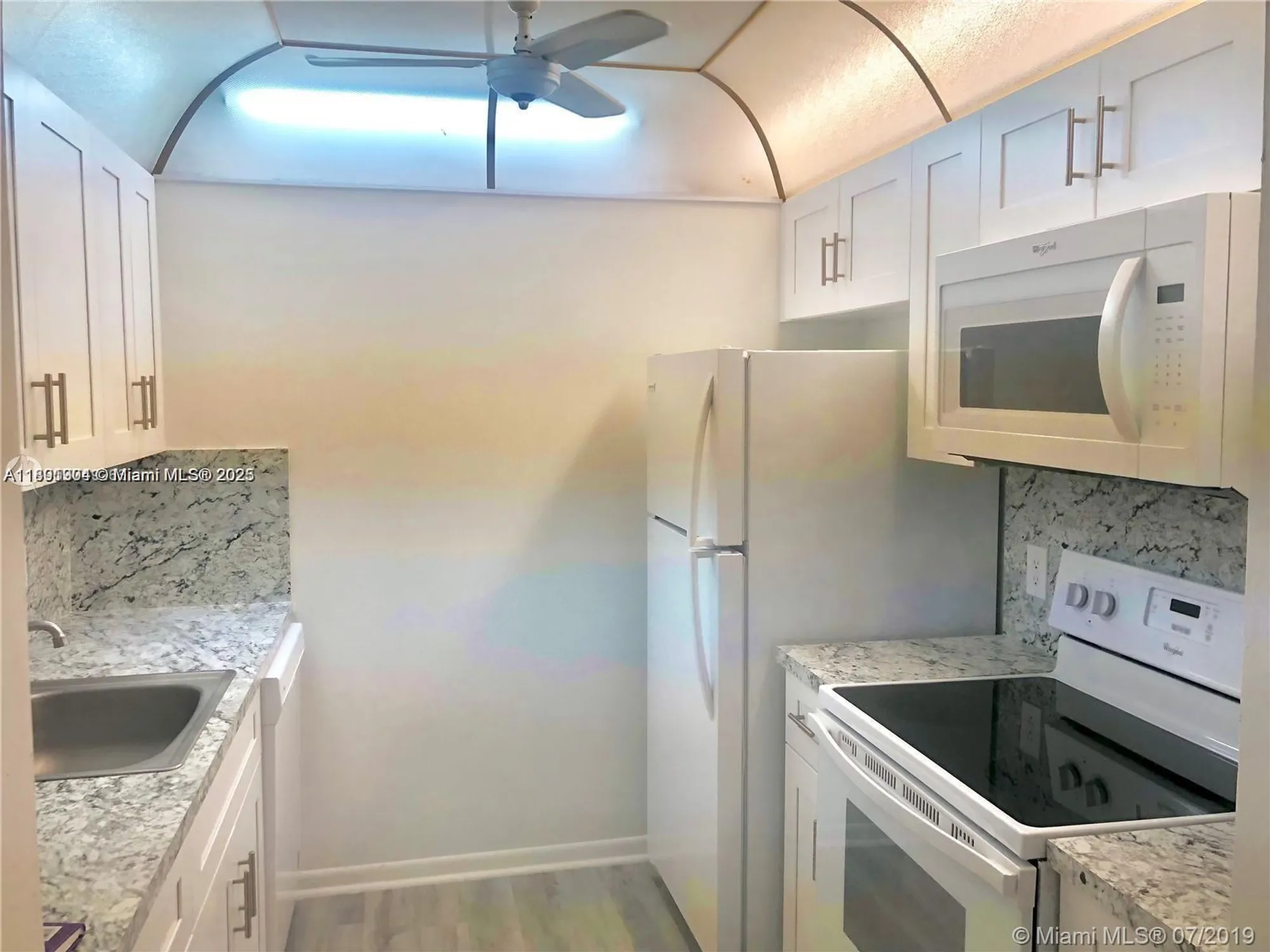 Property Slideshow image 7 of 8 | 400 sw 134th way apt 406f, Pembroke Pines, FL, 33027