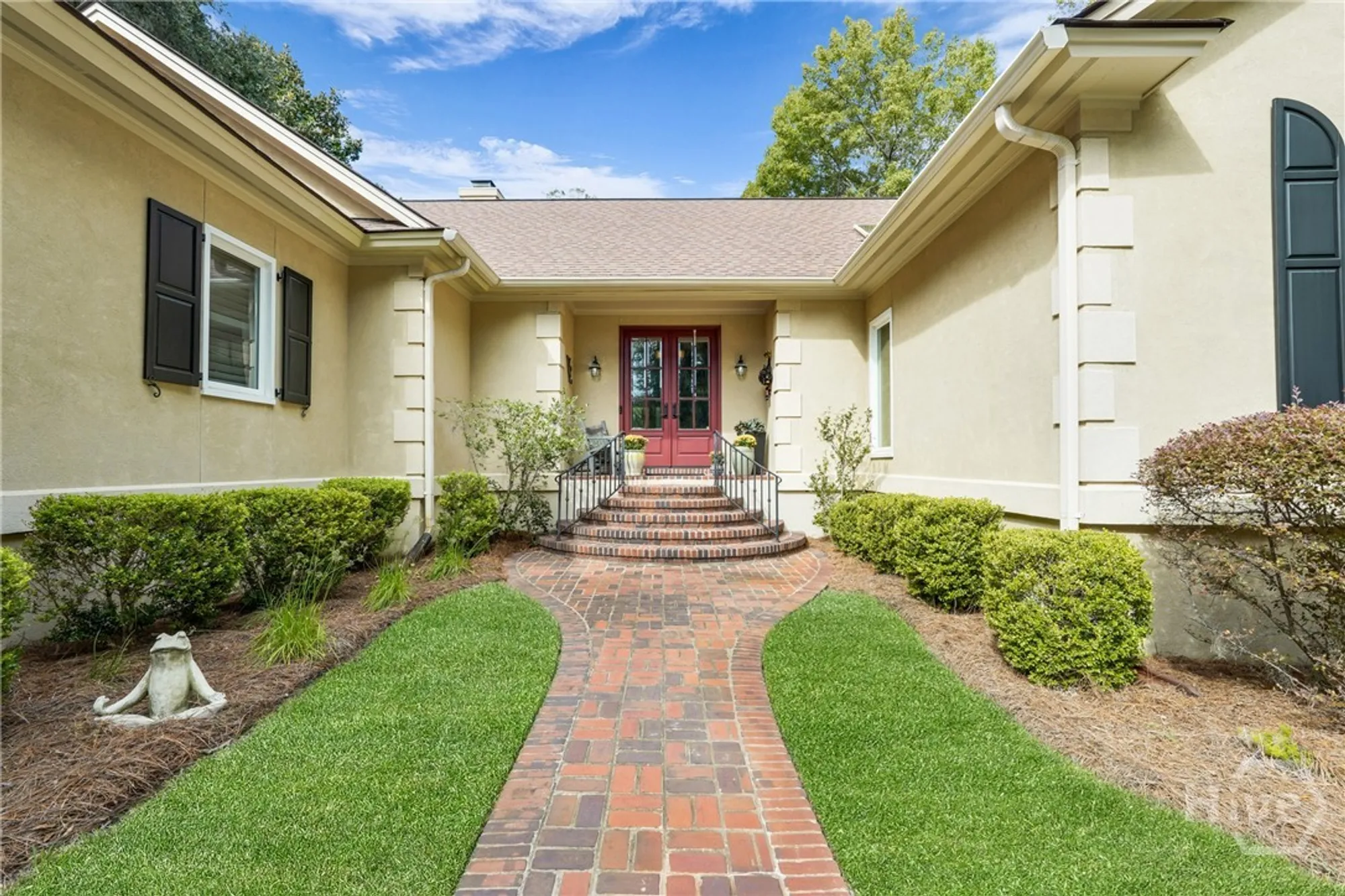 Property Slideshow image 4 of 47 | 1 seawatch dr, Savannah, GA, 31411