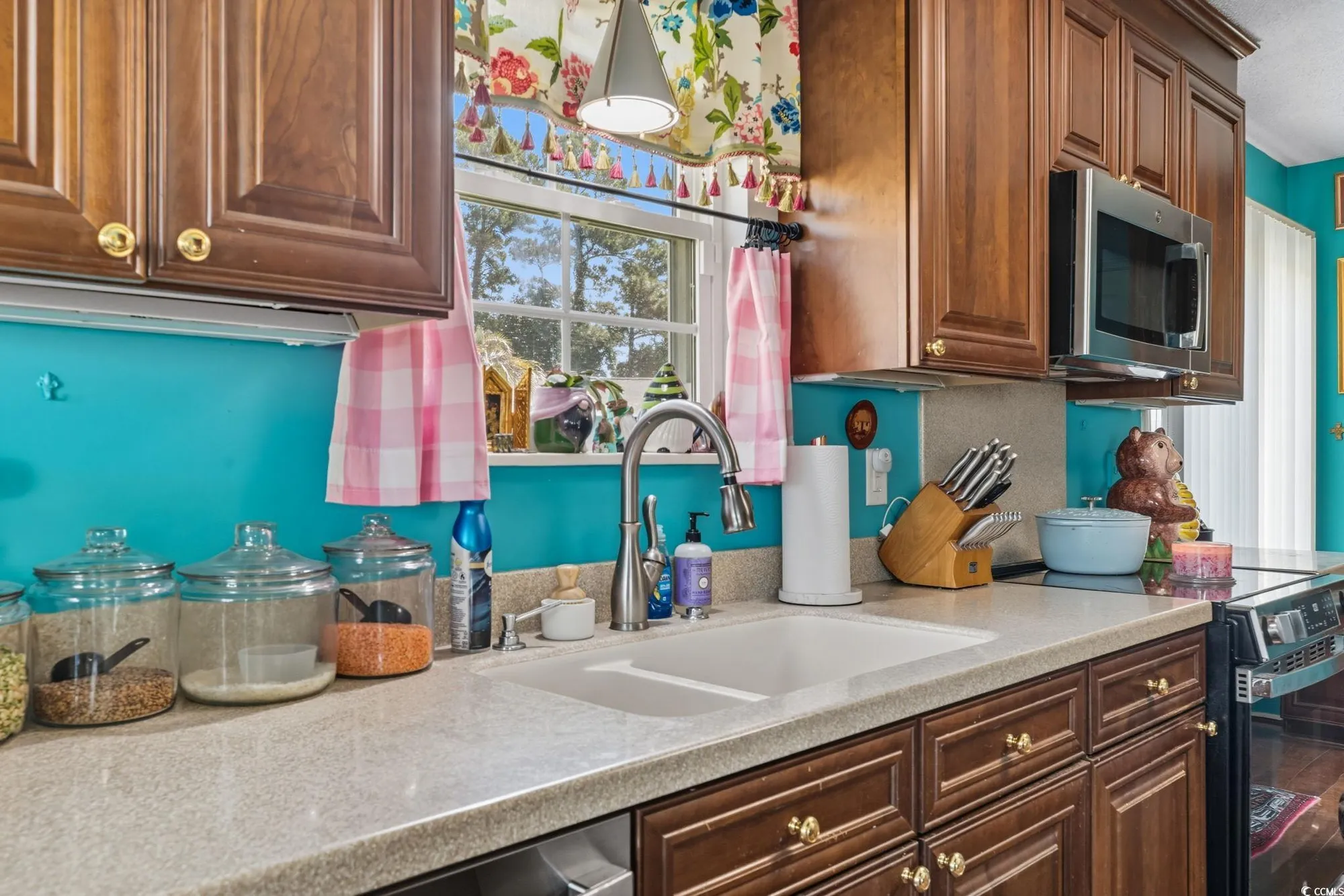 Property Slideshow image 11 of 38 | 1101 fox sparrow dr, Murrells Inlet, SC, 29576