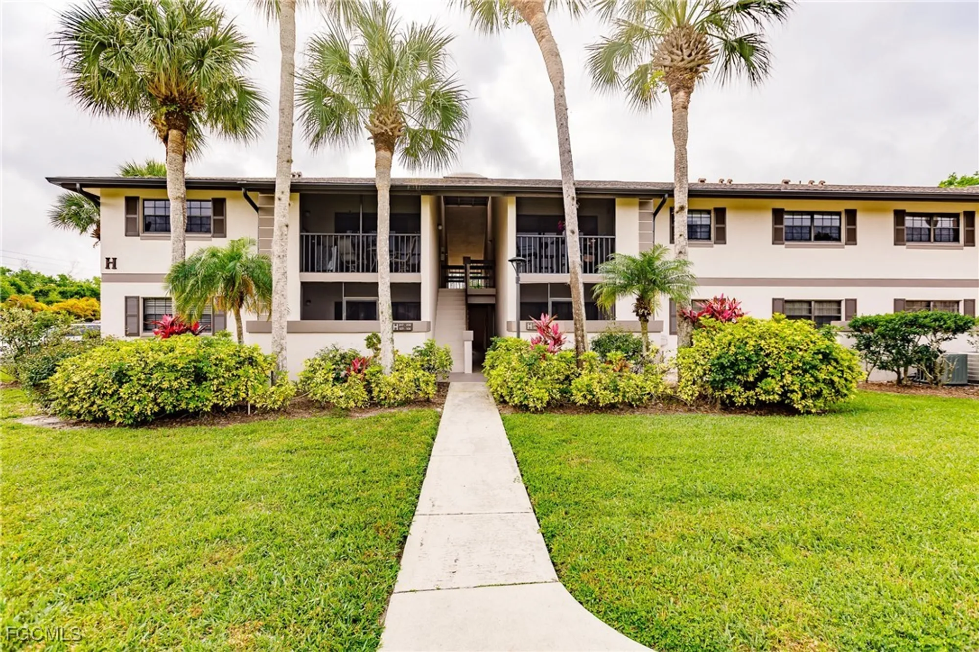 Property Slideshow image 1 of 36 | 1515 forrest nelson blvd h108, Port Charlotte, FL, 33952