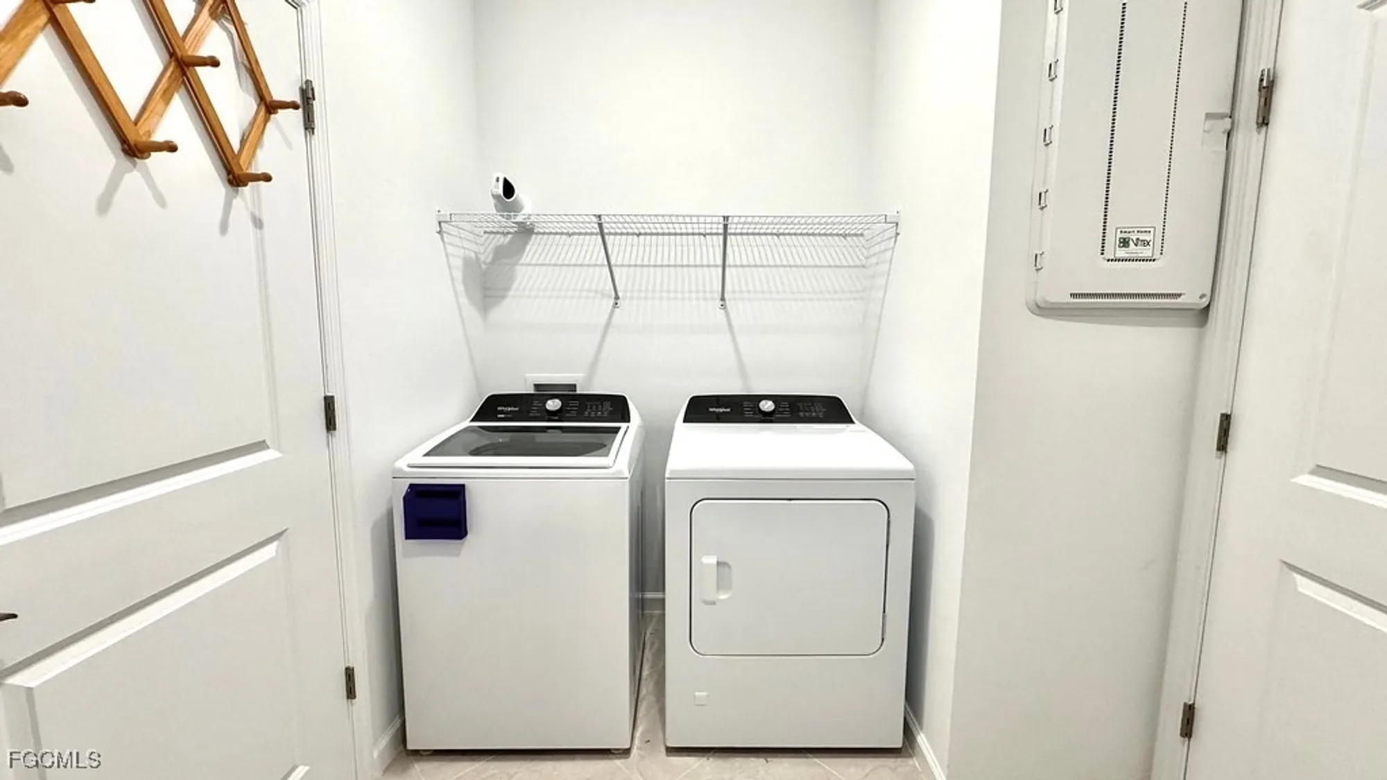 Property Slideshow image 17 of 29 | 17578 winding oak ln, North Fort Myers, FL, 33917