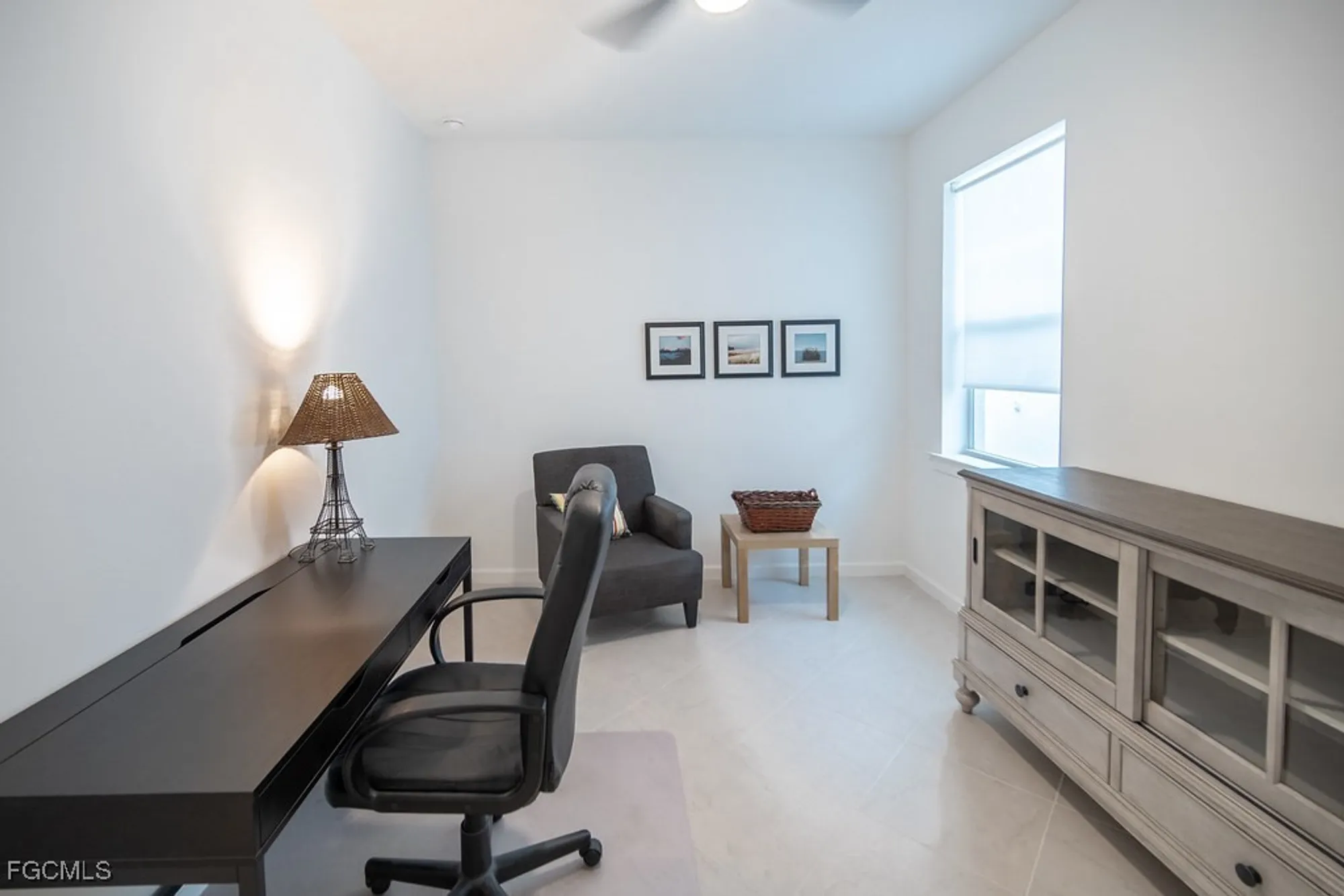 Property Slideshow image 13 of 29 | 17578 winding oak ln, North Fort Myers, FL, 33917