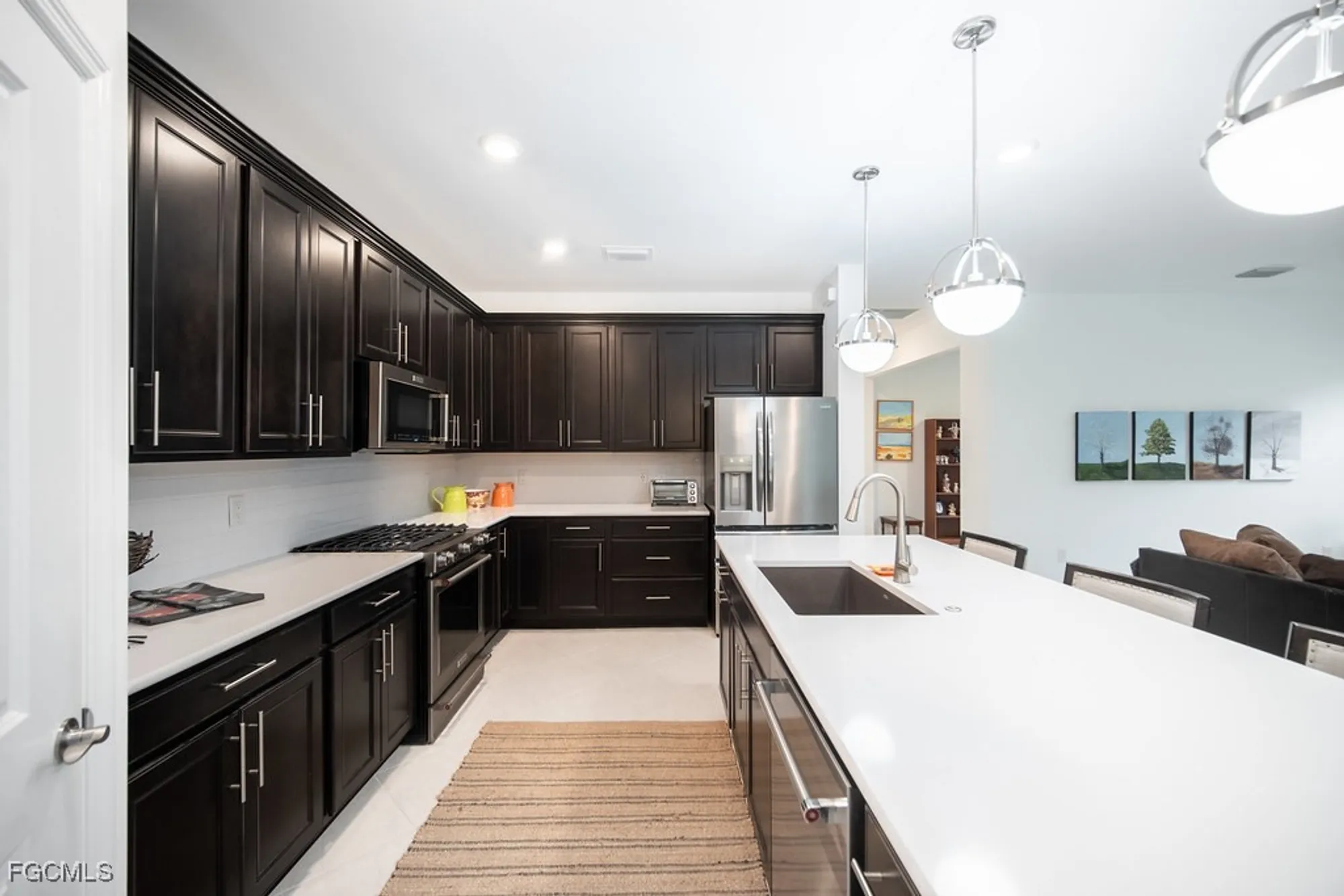 Property Slideshow image 7 of 29 | 17578 winding oak ln, North Fort Myers, FL, 33917