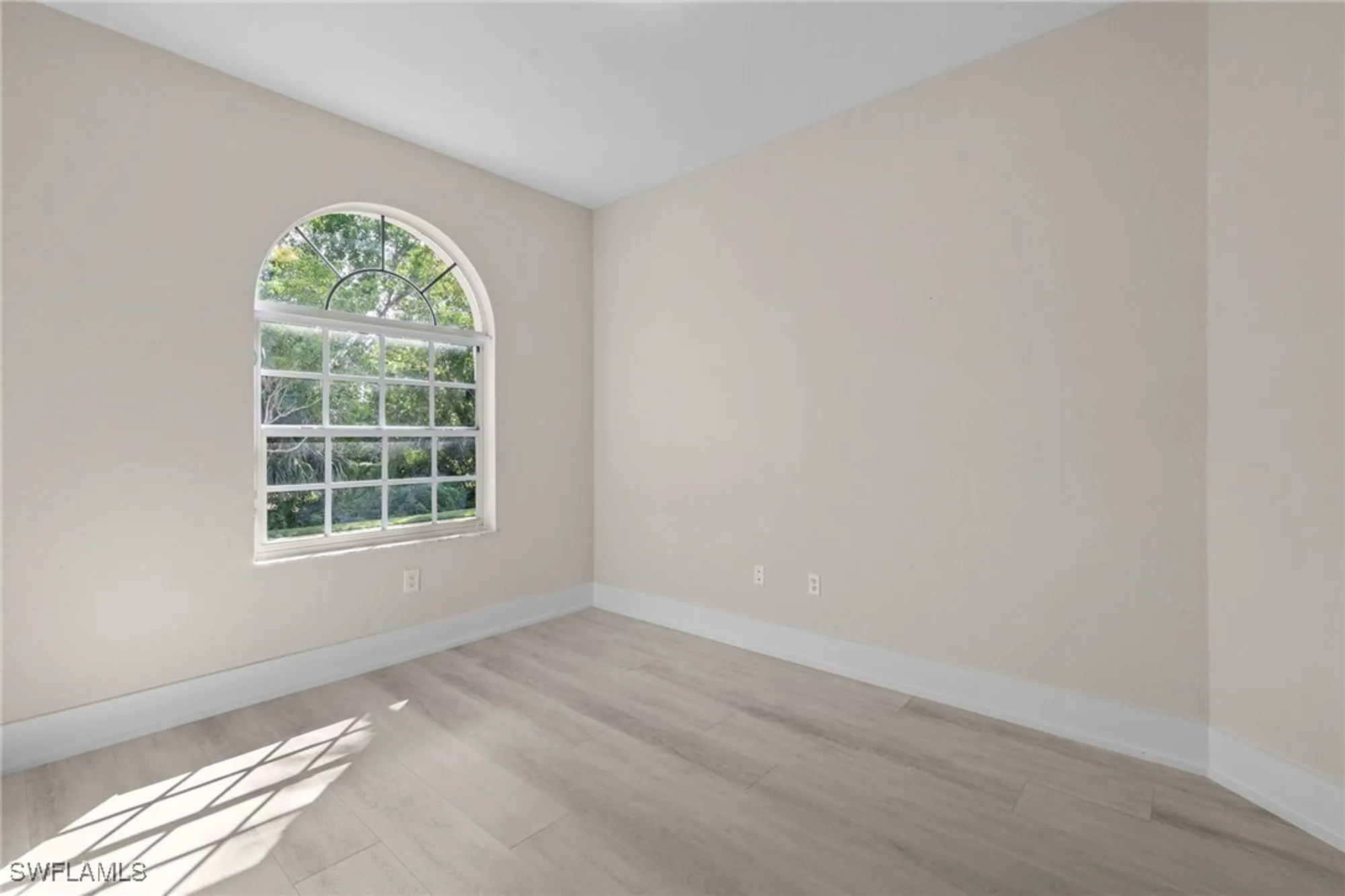 Property Slideshow image 20 of 32 | 27025 shell ridge cir, Bonita Springs, FL, 34134