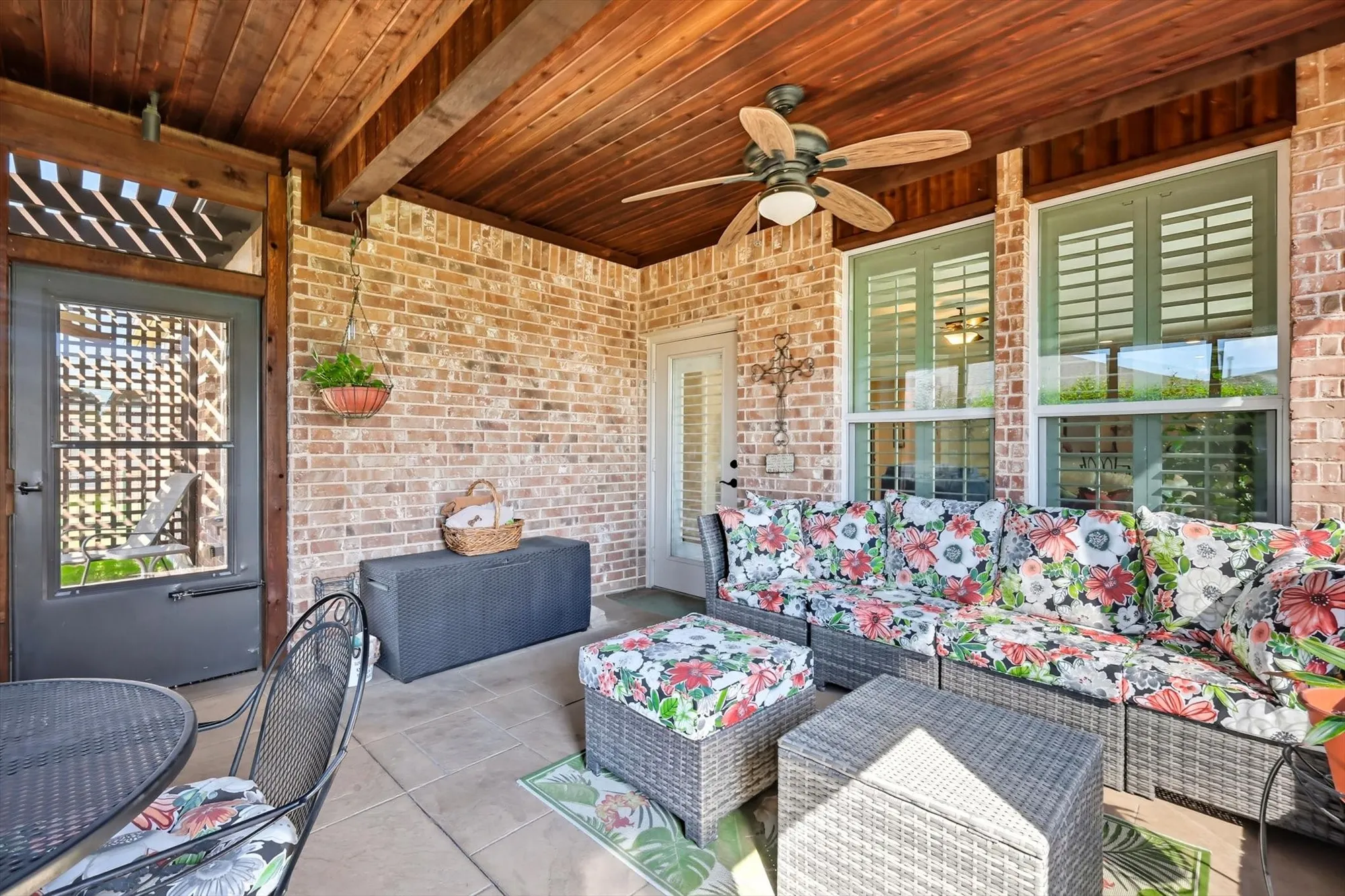 Property Slideshow image 23 of 40 | 7359 trull brook ln, Frisco, TX, 75036