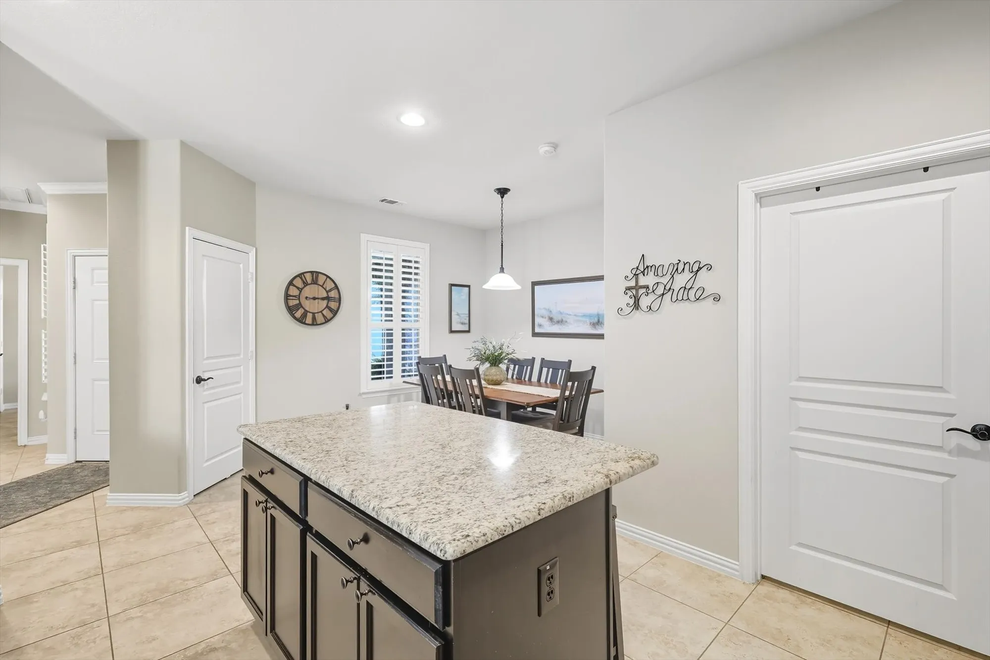 Property Slideshow image 6 of 40 | 7359 trull brook ln, Frisco, TX, 75036