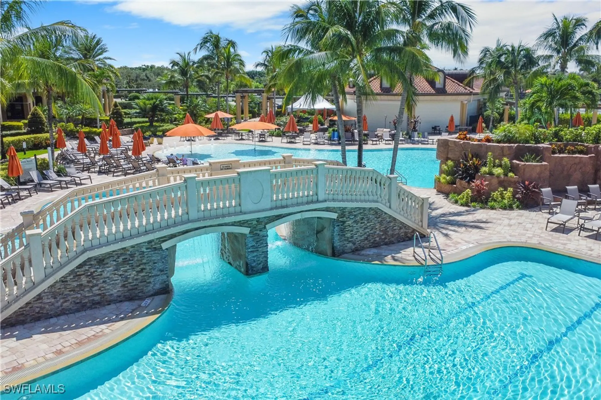 Property Slideshow image 21 of 38 | 9715 acqua ct 121, Naples, FL, 34113