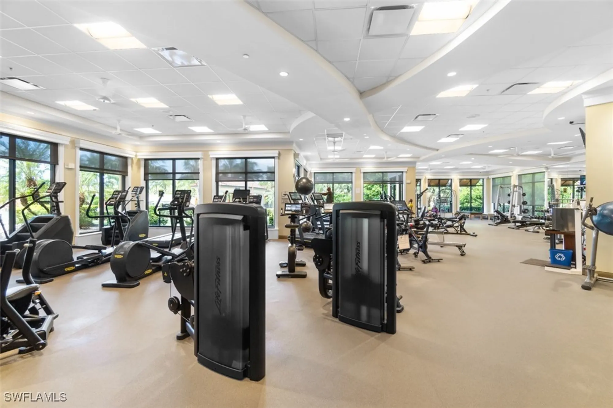 Property Slideshow image 22 of 38 | 9715 acqua ct 121, Naples, FL, 34113