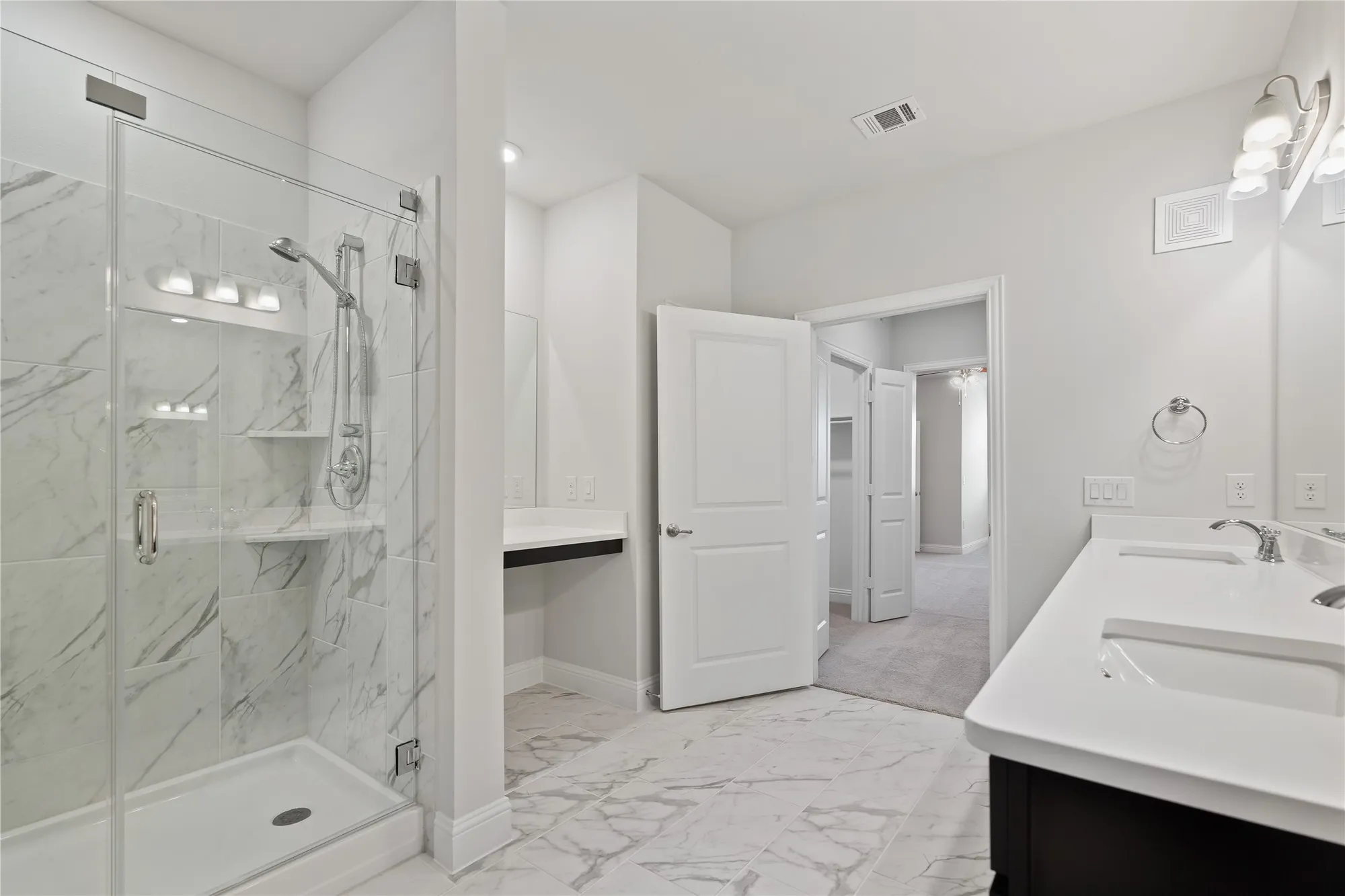 Property Slideshow image 11 of 21 | 651 n watters rd apt 3405, Allen, TX, 75013