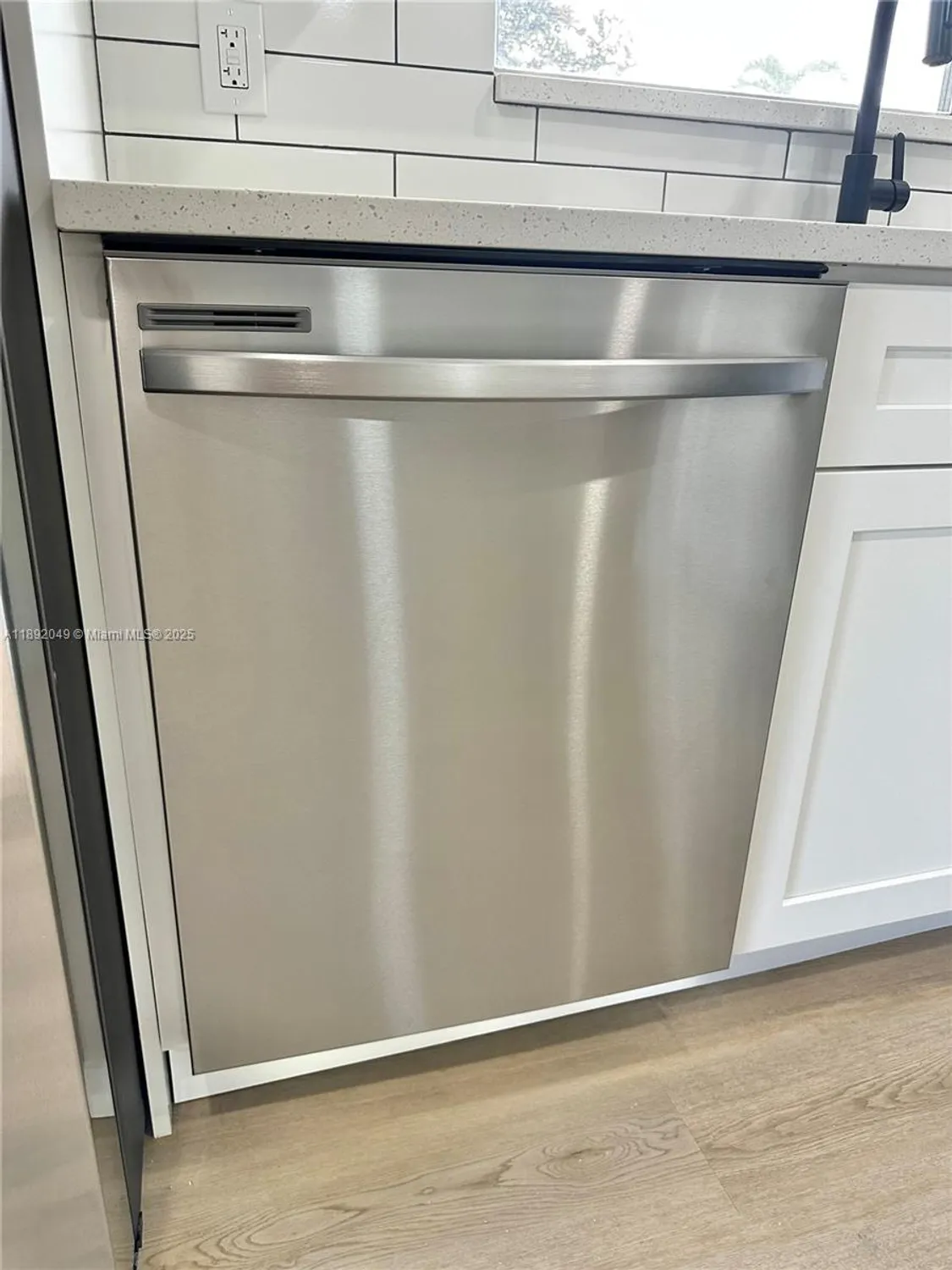 Property Slideshow image 20 of 39 | 213 oakridge n # 213, Deerfield Beach, FL, 33442