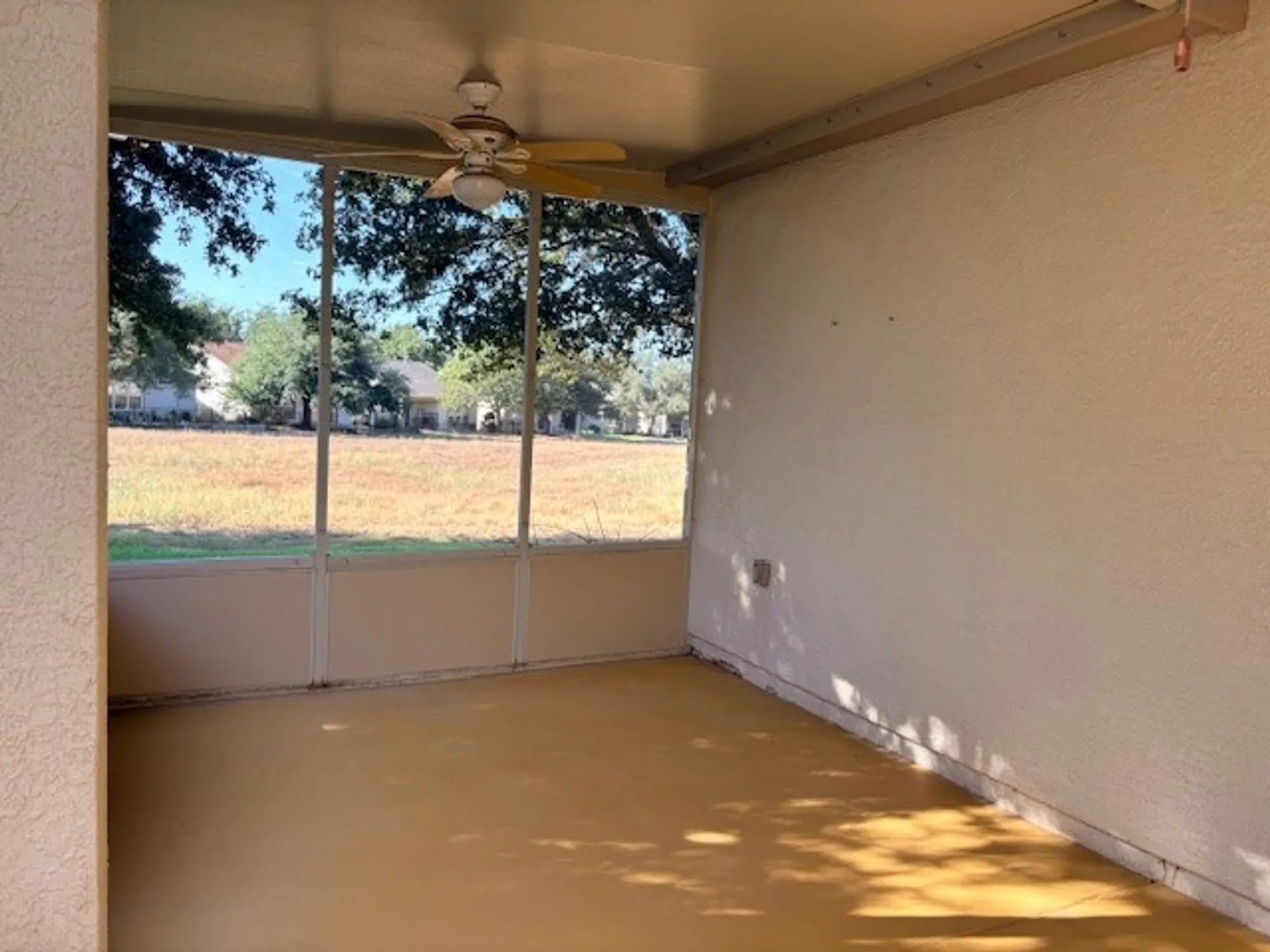 Property Slideshow image 12 of 29 | 318 crockett loop, Georgetown, TX, 78633