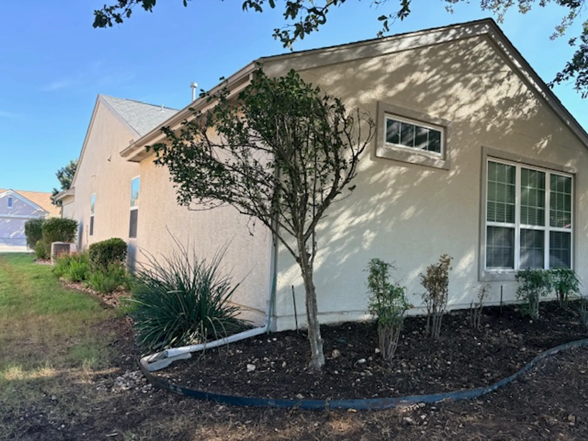 Property Slideshow image 27 of 29 | 318 crockett loop, Georgetown, TX, 78633