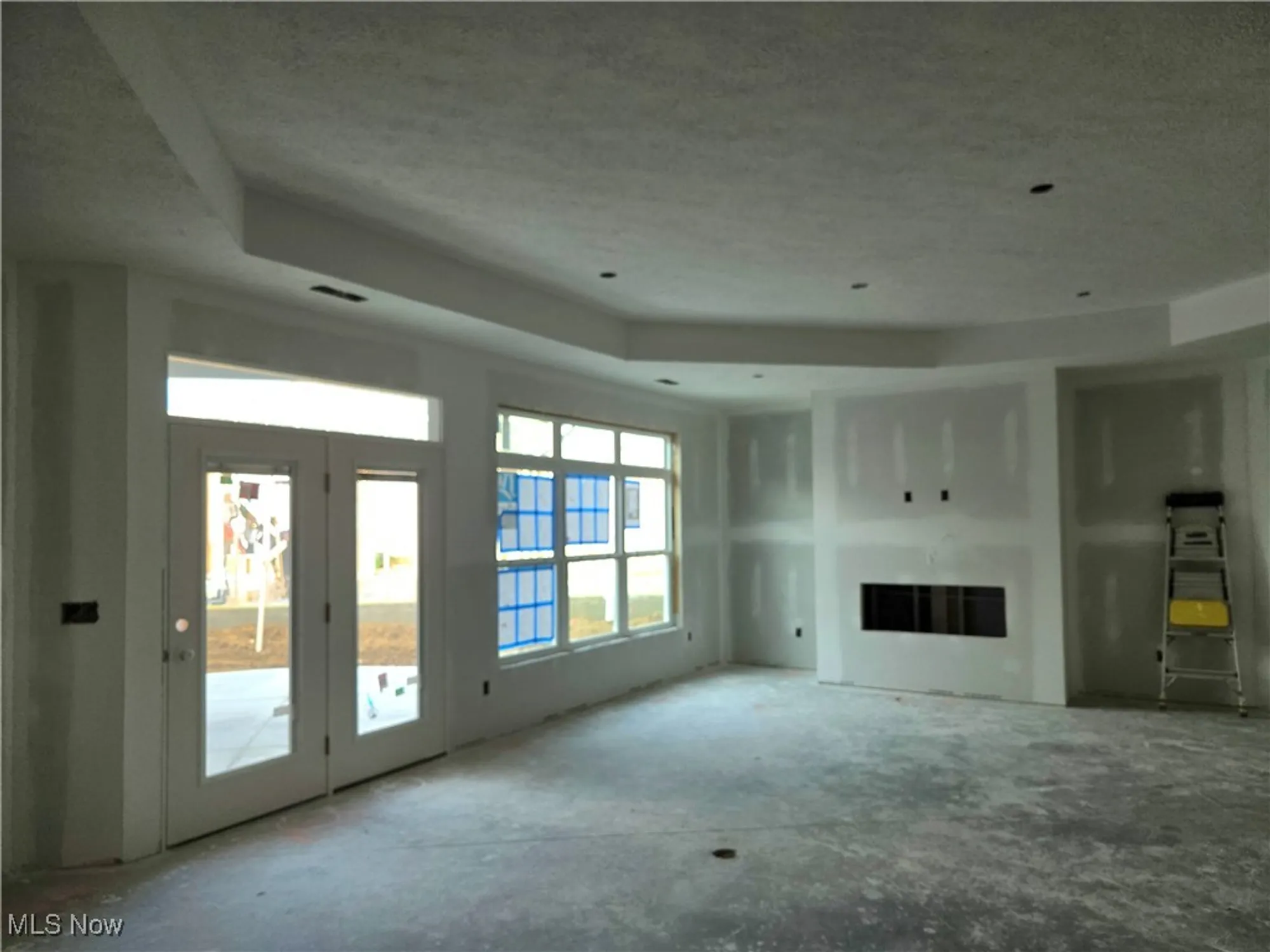 Property Slideshow image 4 of 9 | 4328 evergreen ct # 52, Green, OH, 44720