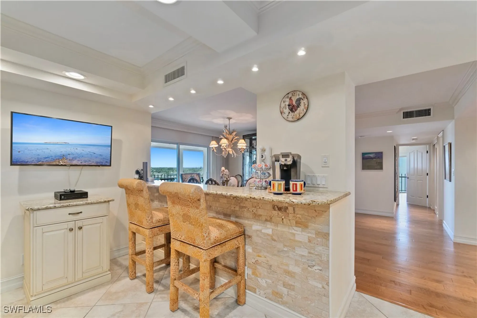 Property Slideshow image 16 of 50 | 3399 gulf shore blvd n ph-south, Naples, FL, 34103