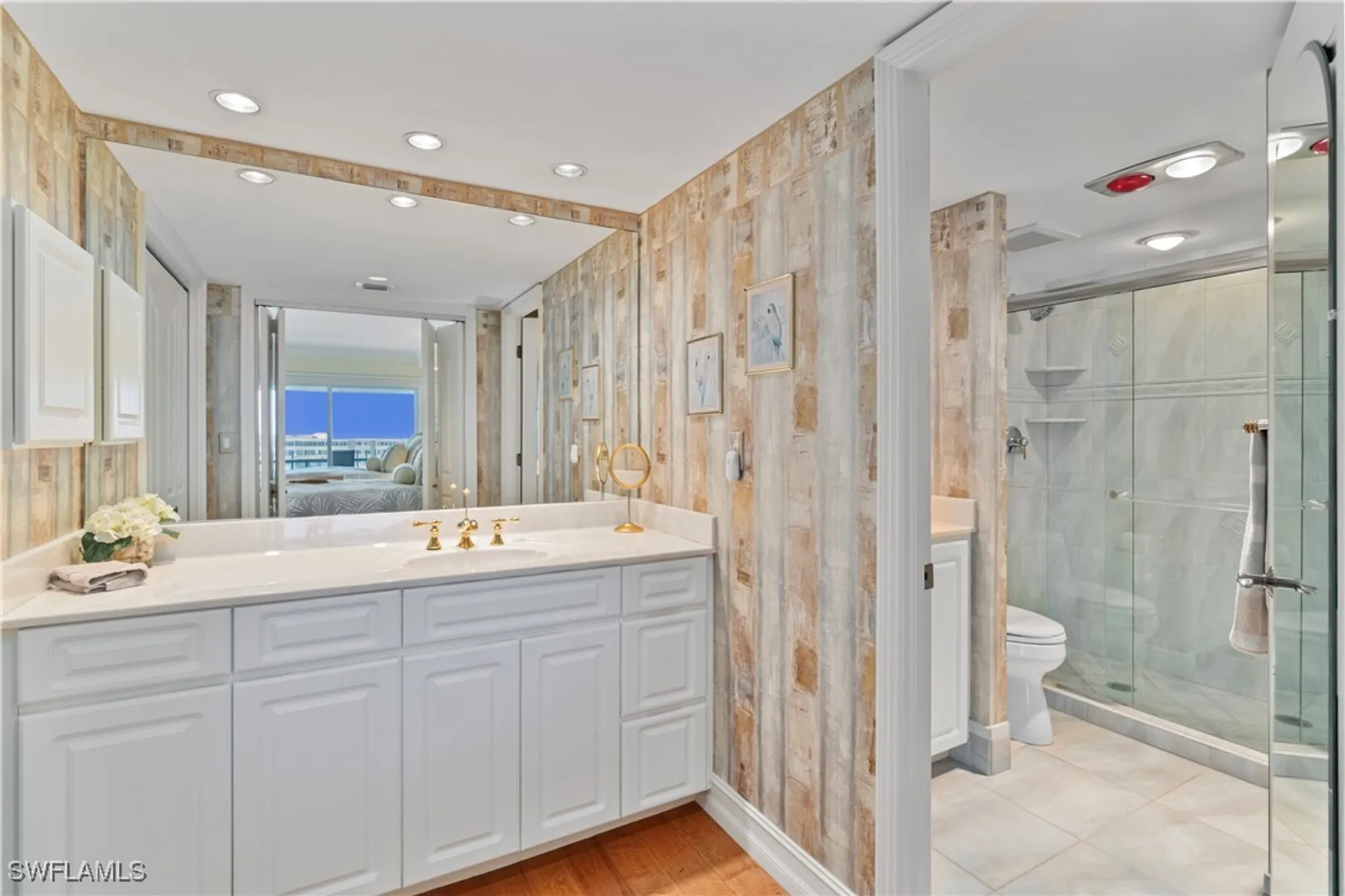 Property Slideshow image 24 of 50 | 3399 gulf shore blvd n ph-south, Naples, FL, 34103