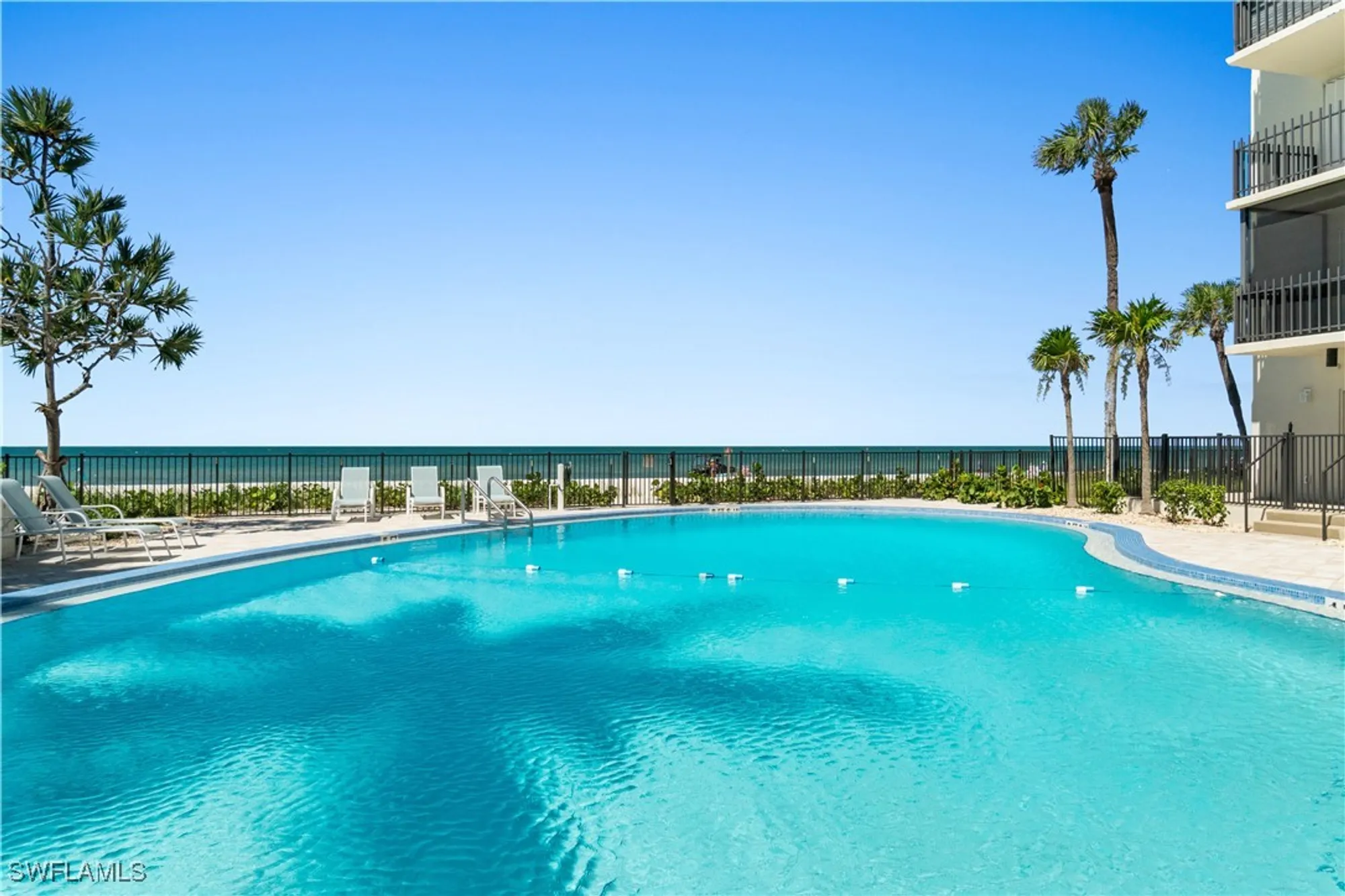 Property Slideshow image 48 of 50 | 3399 gulf shore blvd n ph-south, Naples, FL, 34103