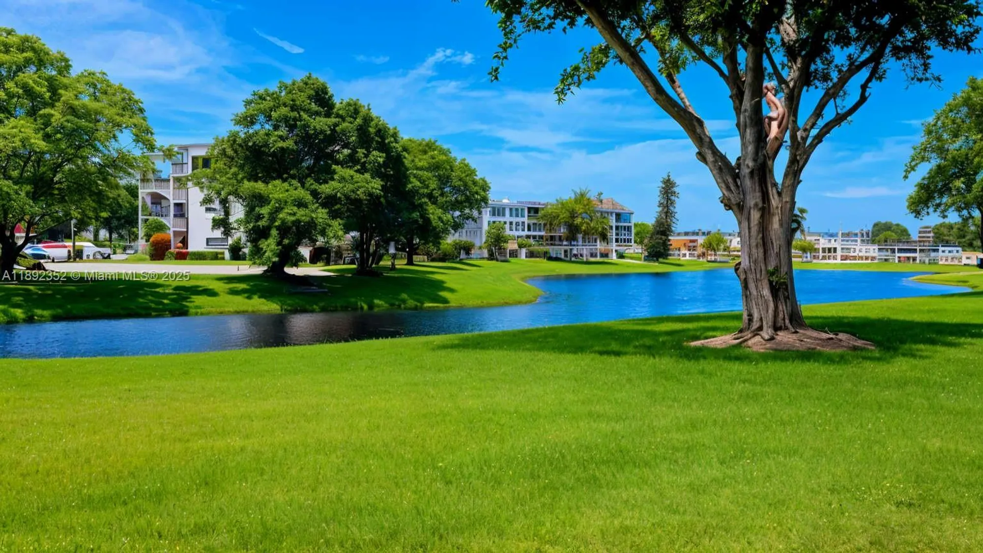 Property Slideshow image 11 of 12 | 1044 harwood d d, Deerfield Beach, FL, 33442