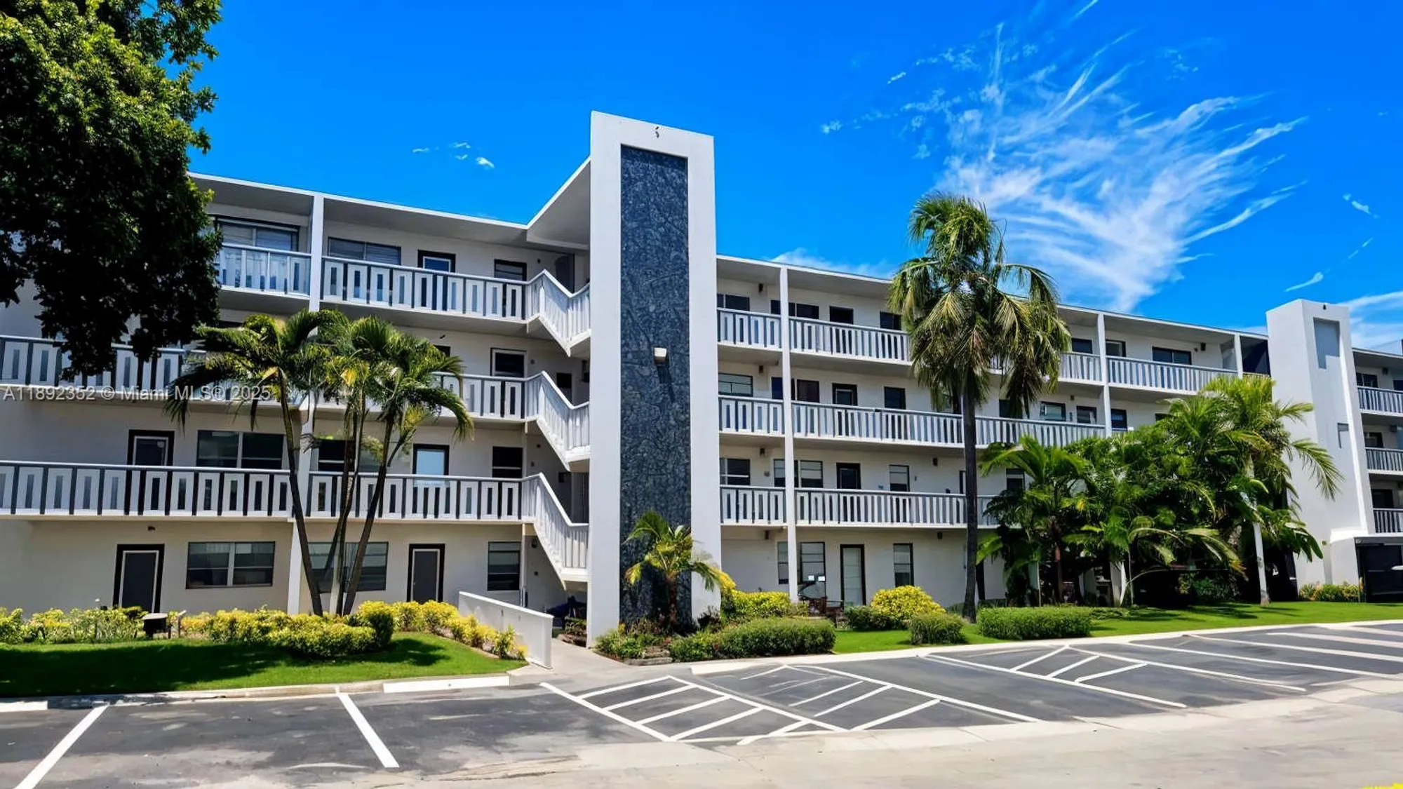 Property Slideshow image 12 of 12 | 1044 harwood d d, Deerfield Beach, FL, 33442